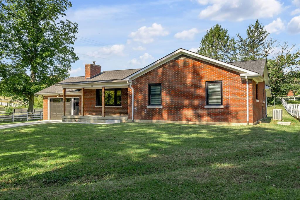 19 Leeburton Lane Property Photo 3