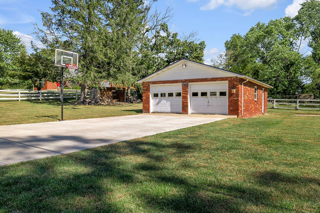 19 Leeburton Lane Property Photo 39