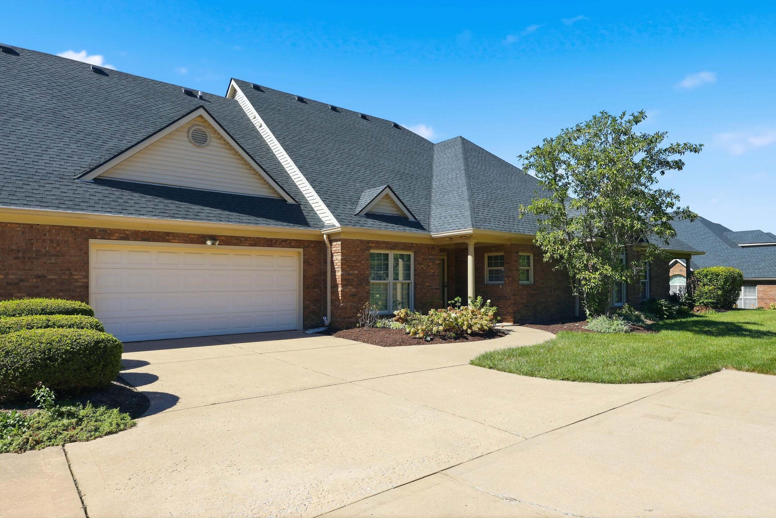 2687 Flying Ebony Drive Property Photo 2