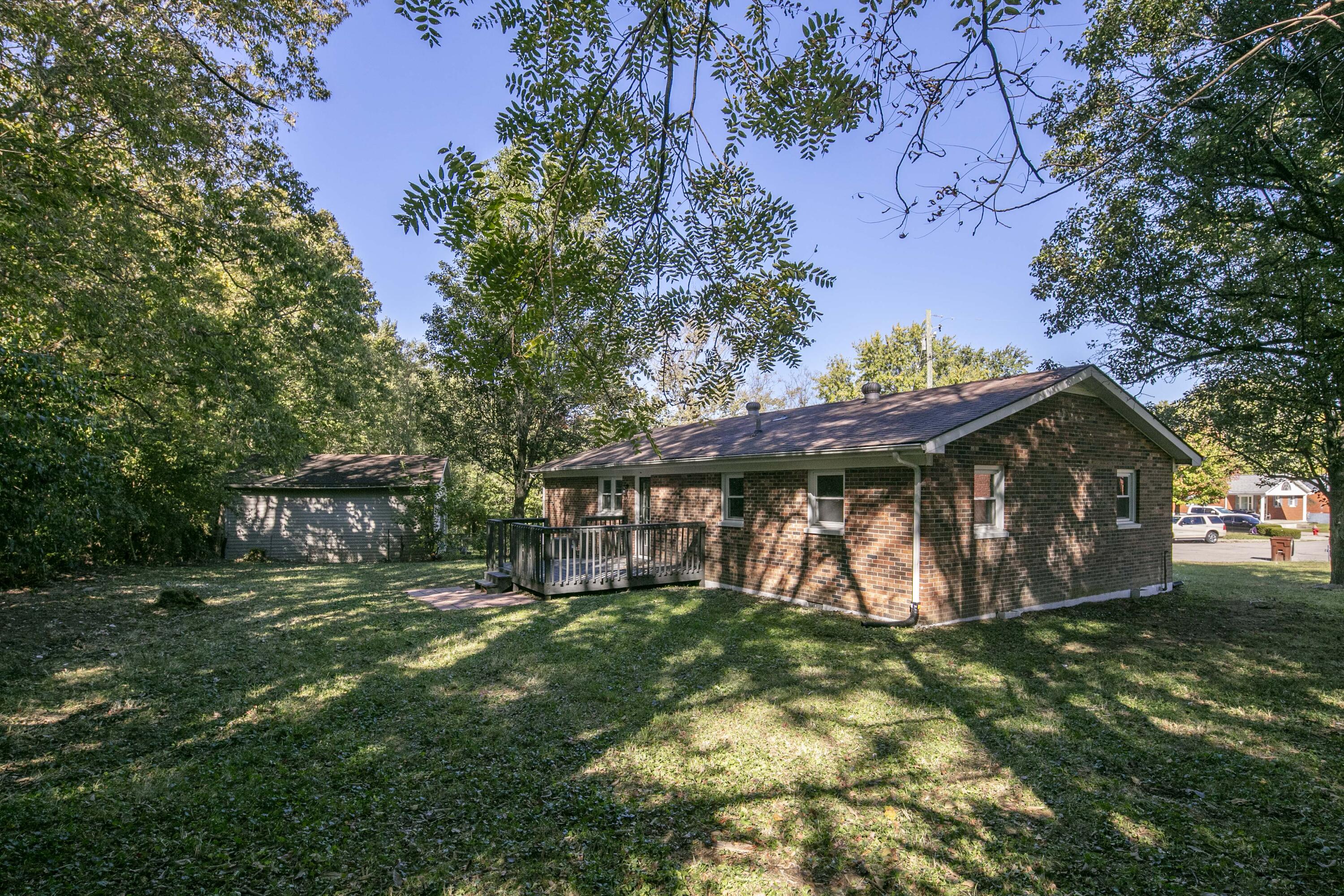 214 Center Drive Property Photo 22
