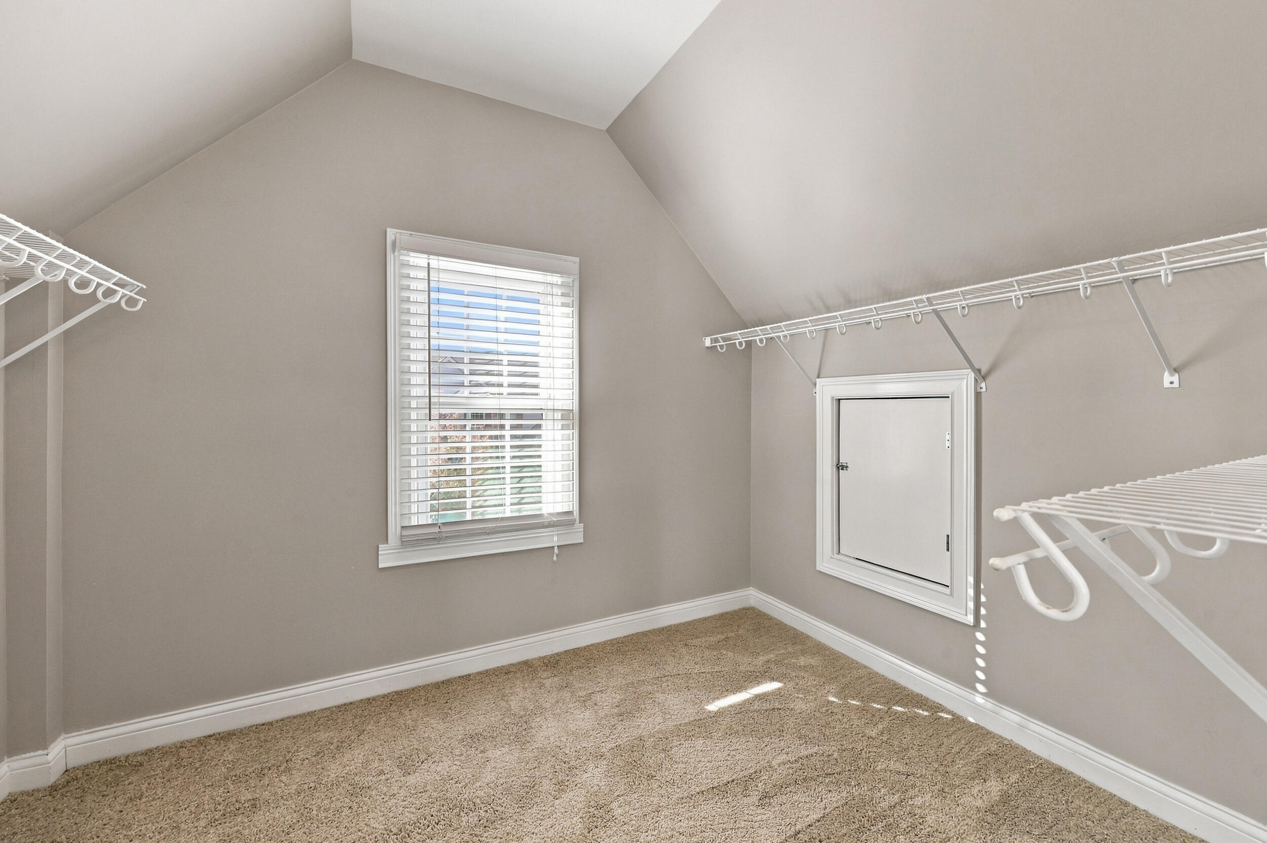 172 Somersly Place Property Photo 37