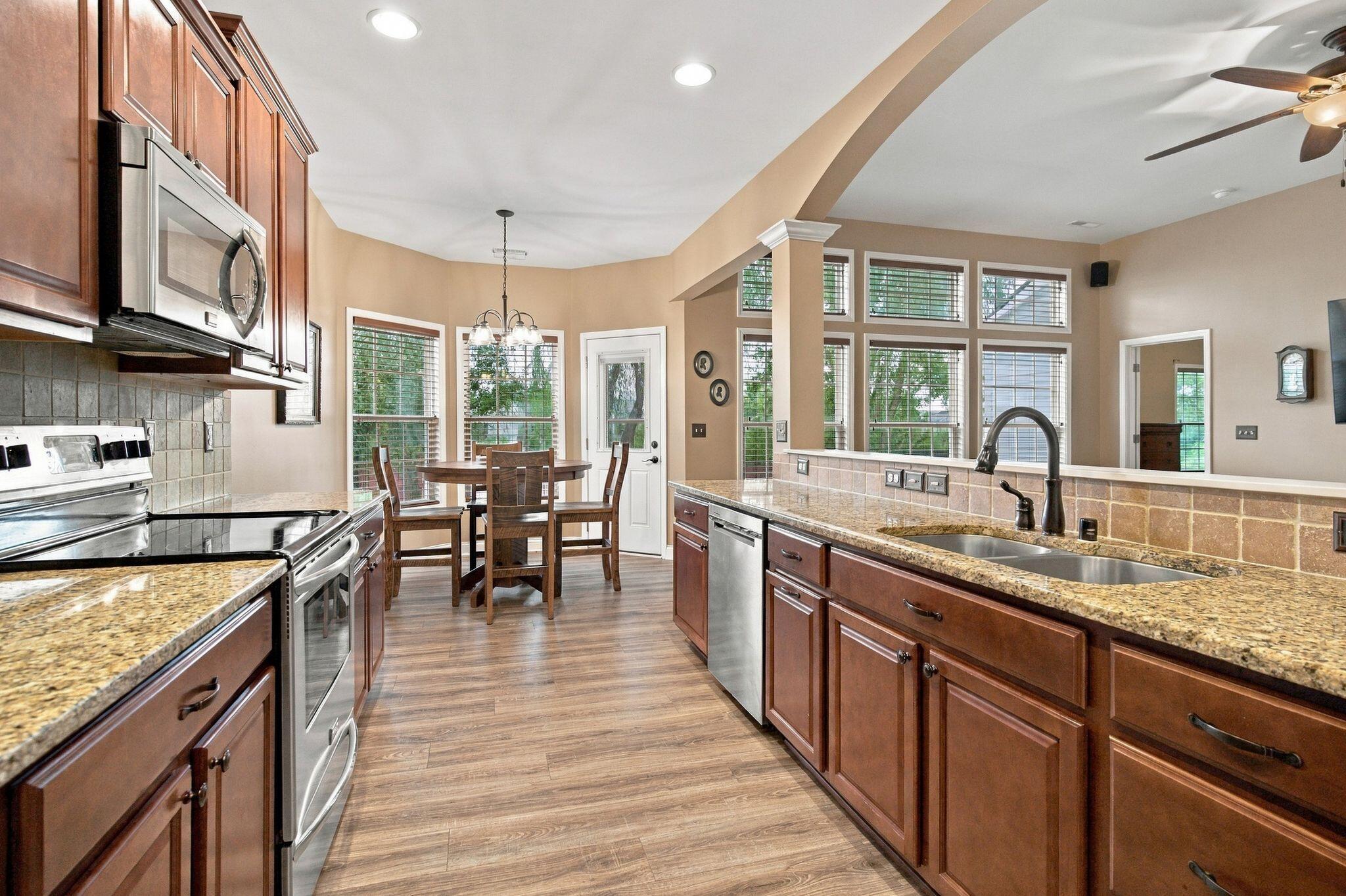 122 Mcintosh Park Property Photo 11