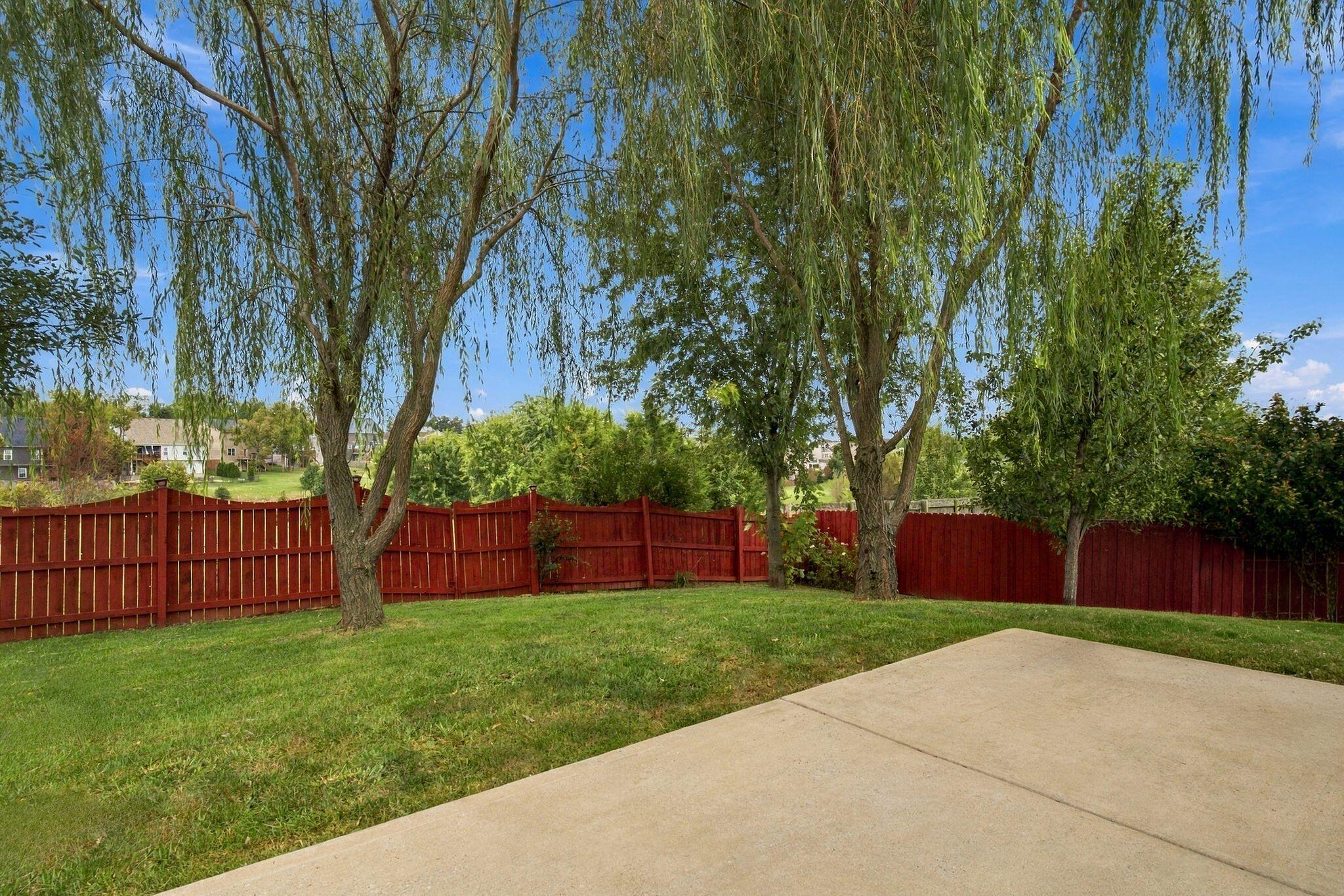 122 Mcintosh Park Property Photo 24