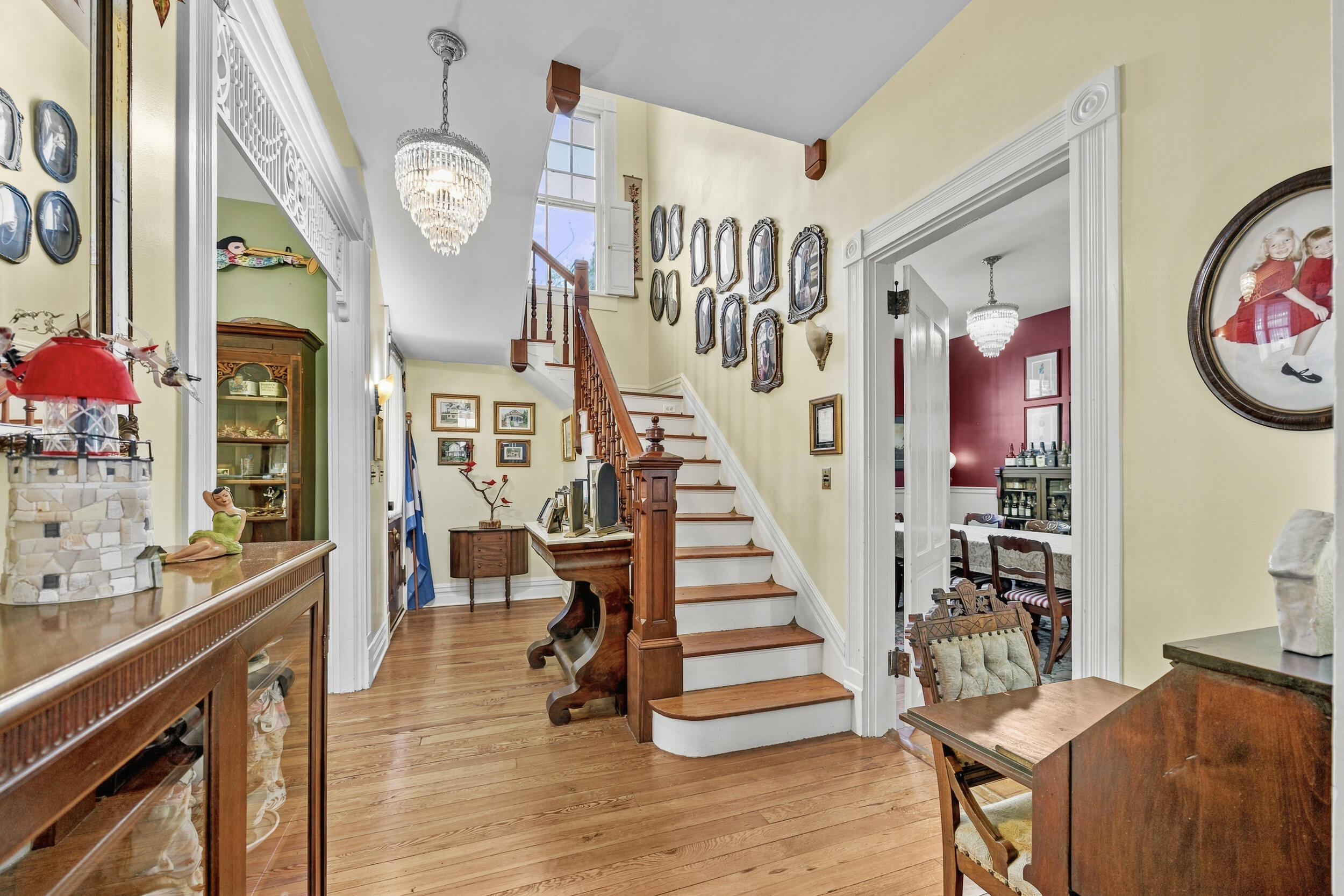 304 S Winter Street Property Photo 16