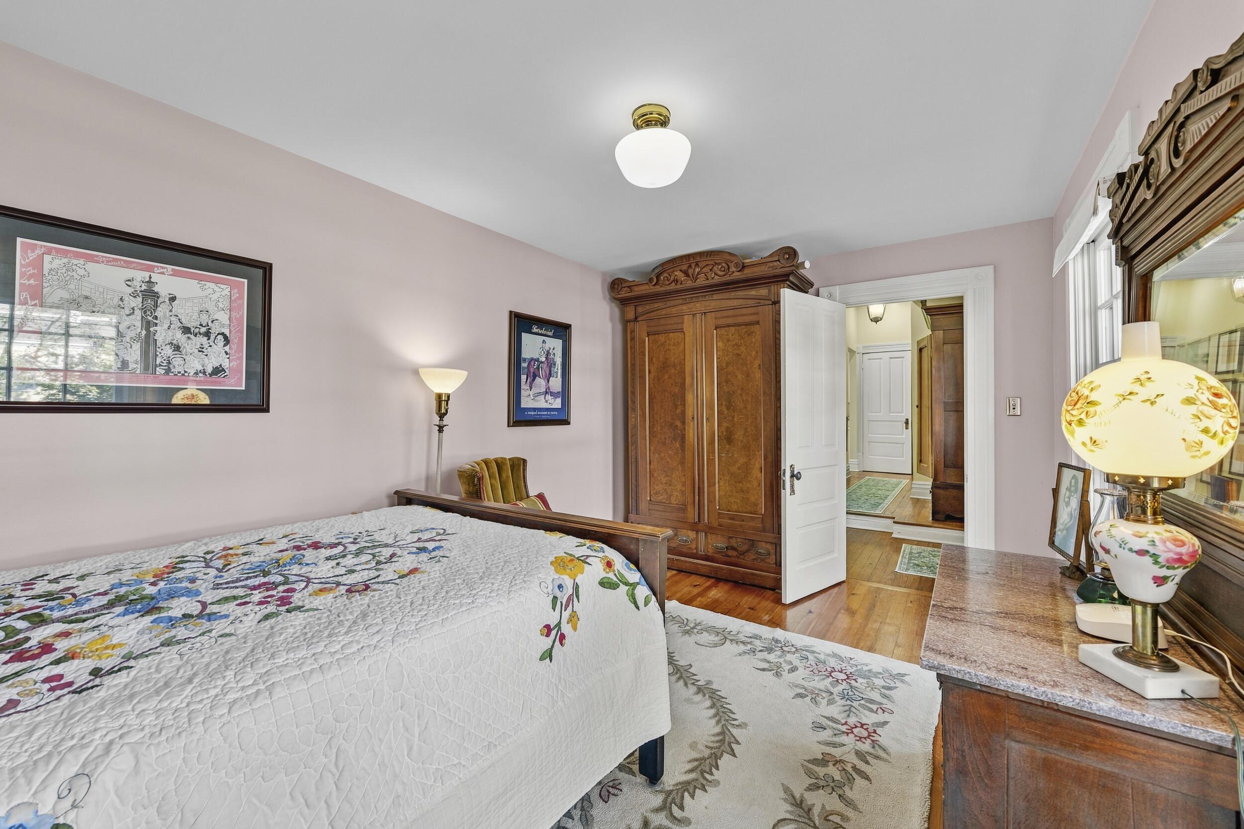 304 S Winter Street Property Photo 38