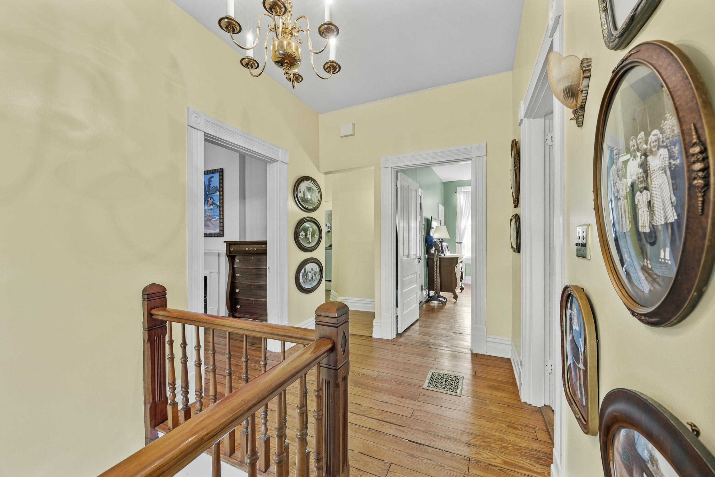 304 S Winter Street Property Photo 42