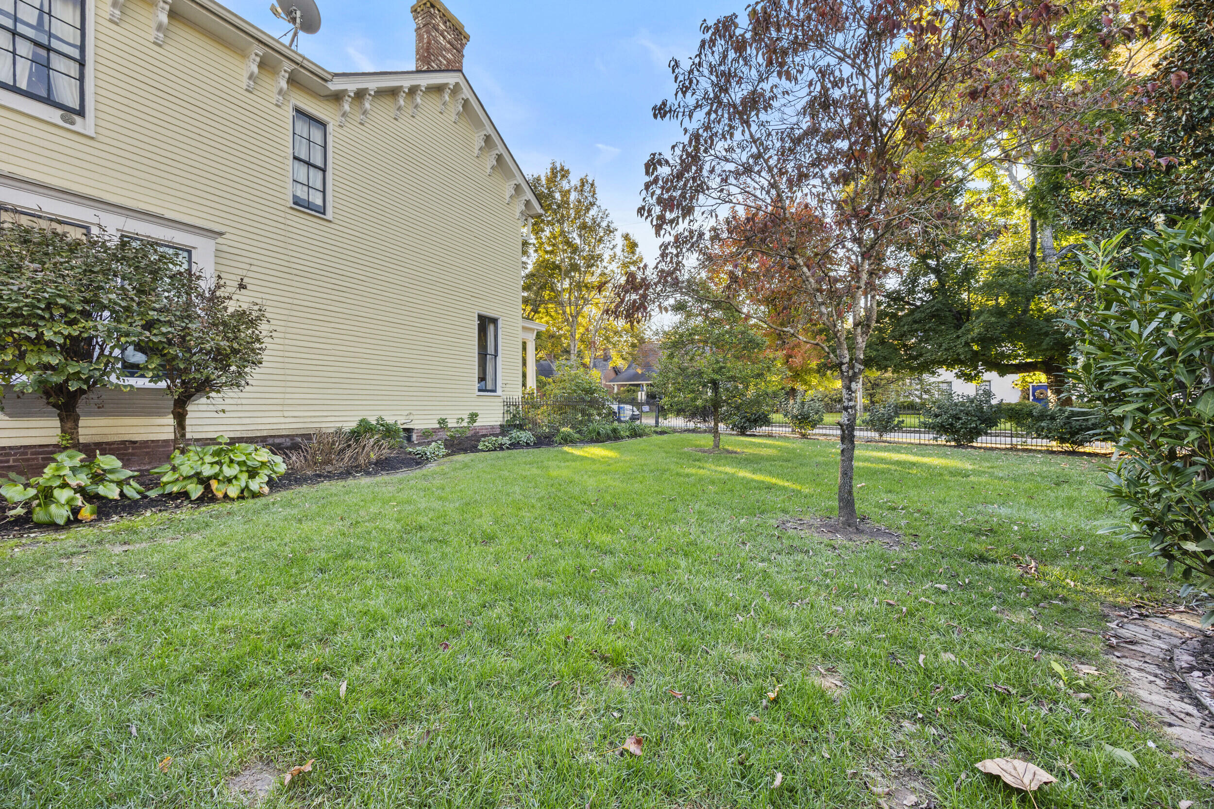 304 S Winter Street Property Photo 74