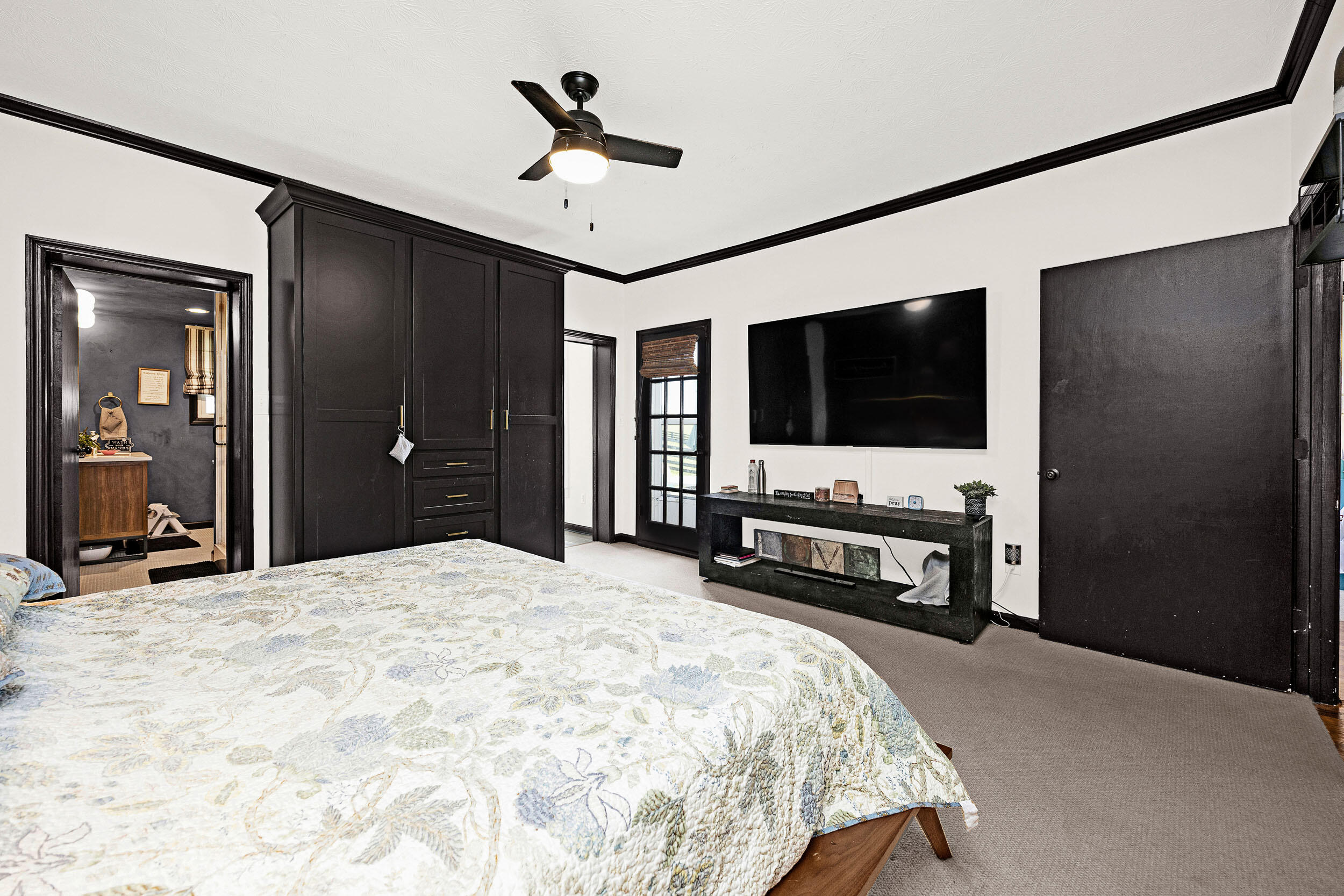 1492 Perryville Road Property Photo 20