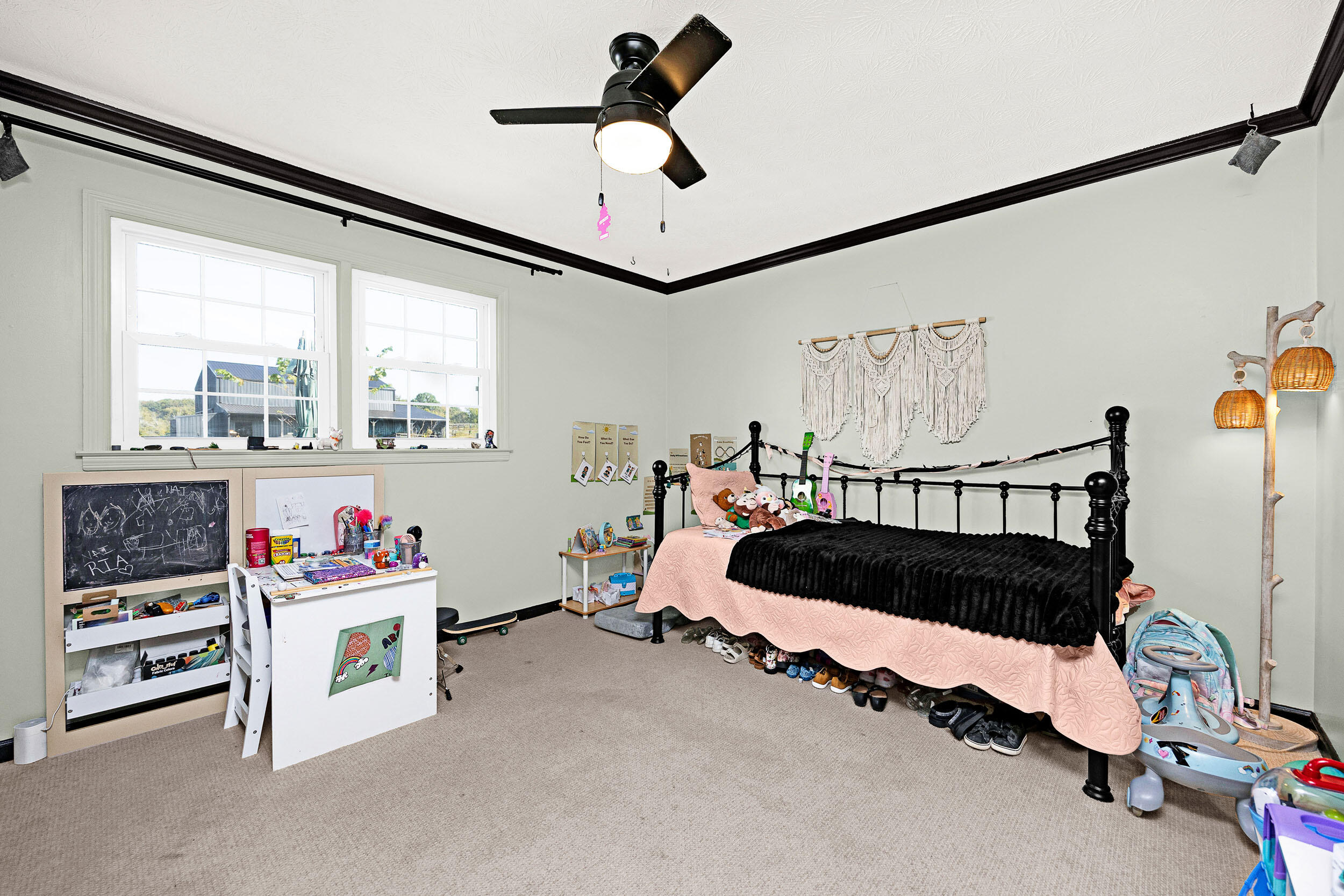 1492 Perryville Road Property Photo 26