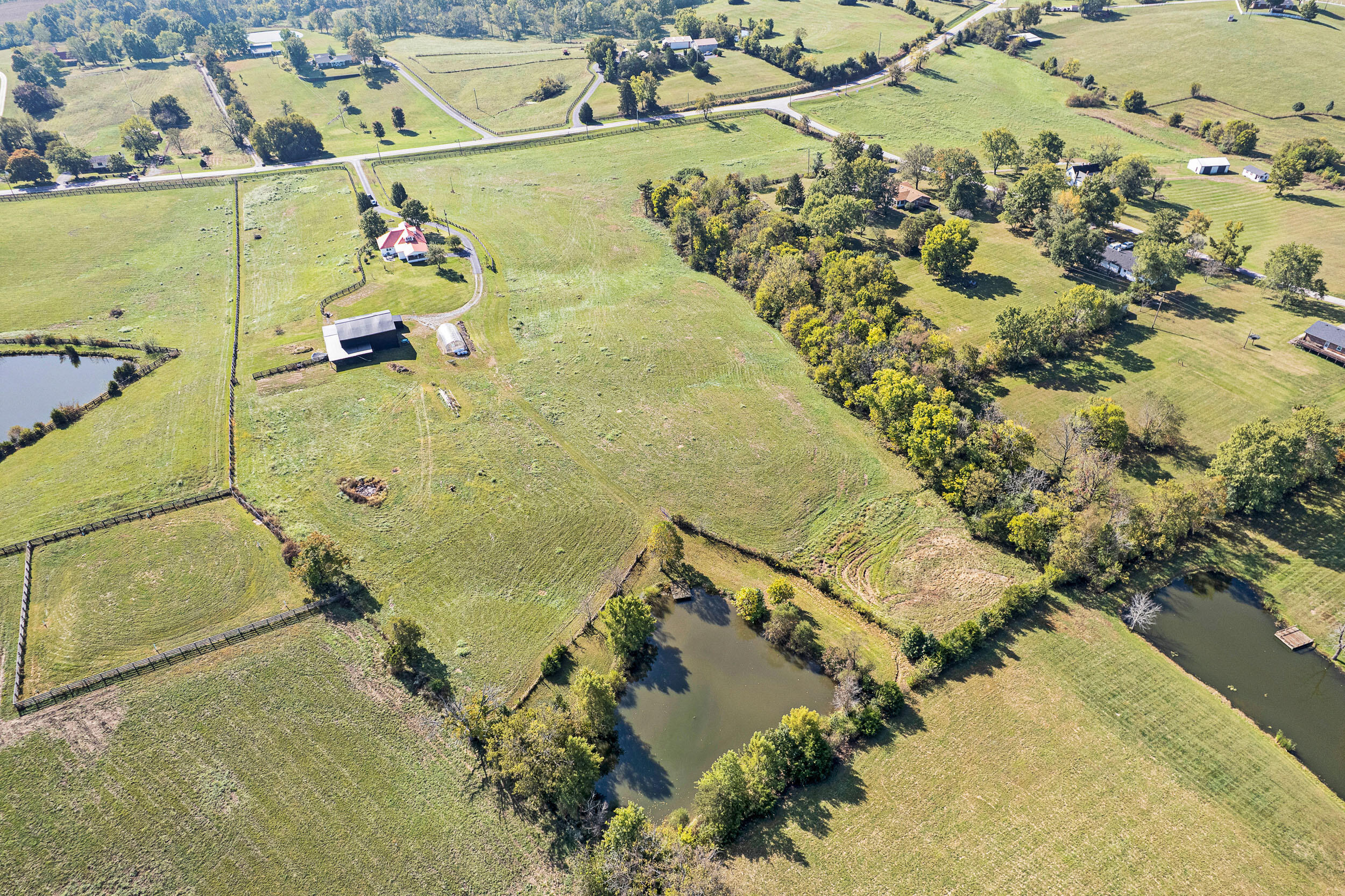 1492 Perryville Road Property Photo 3