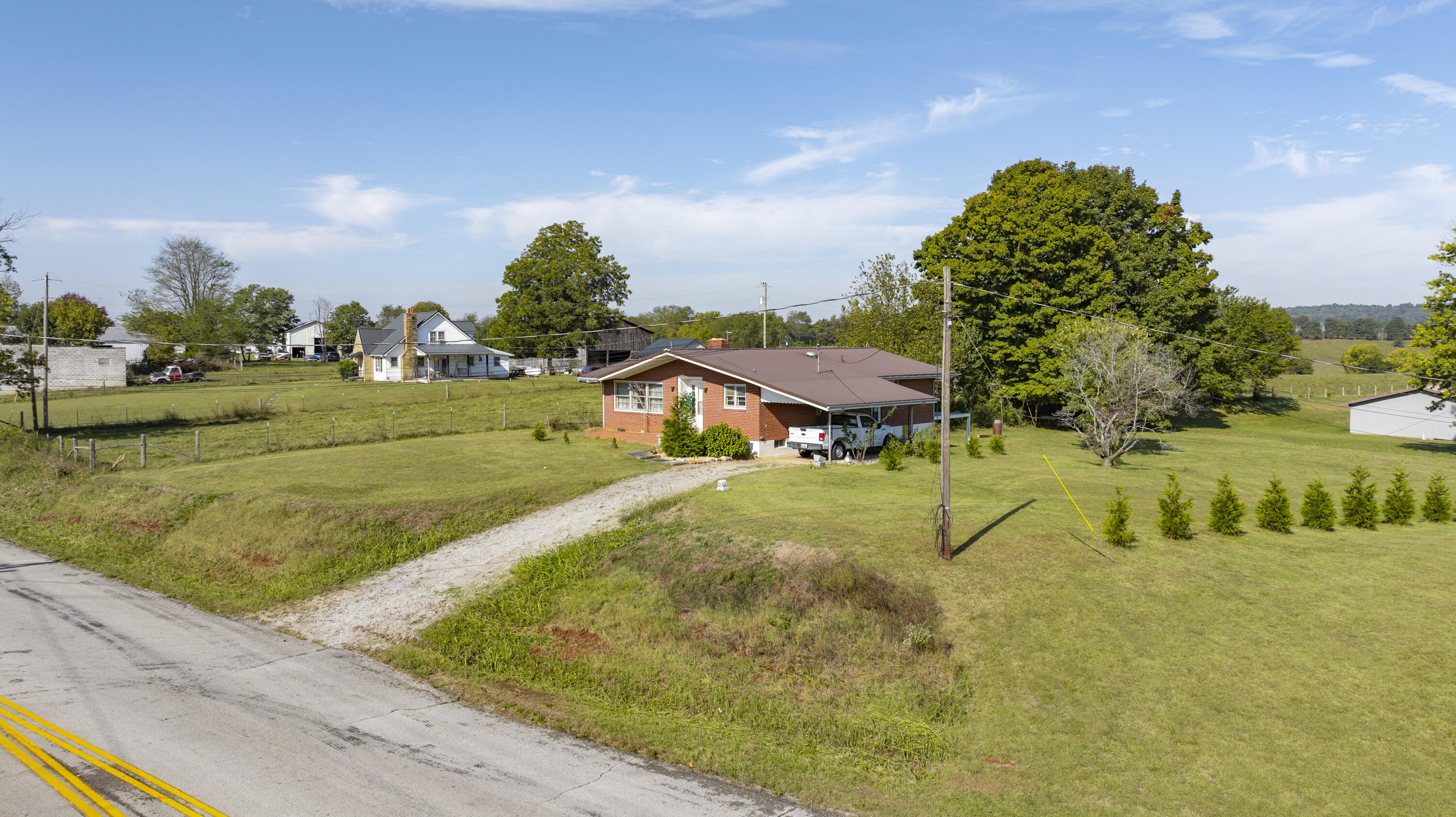 142 Highway 3284 Property Photo 6