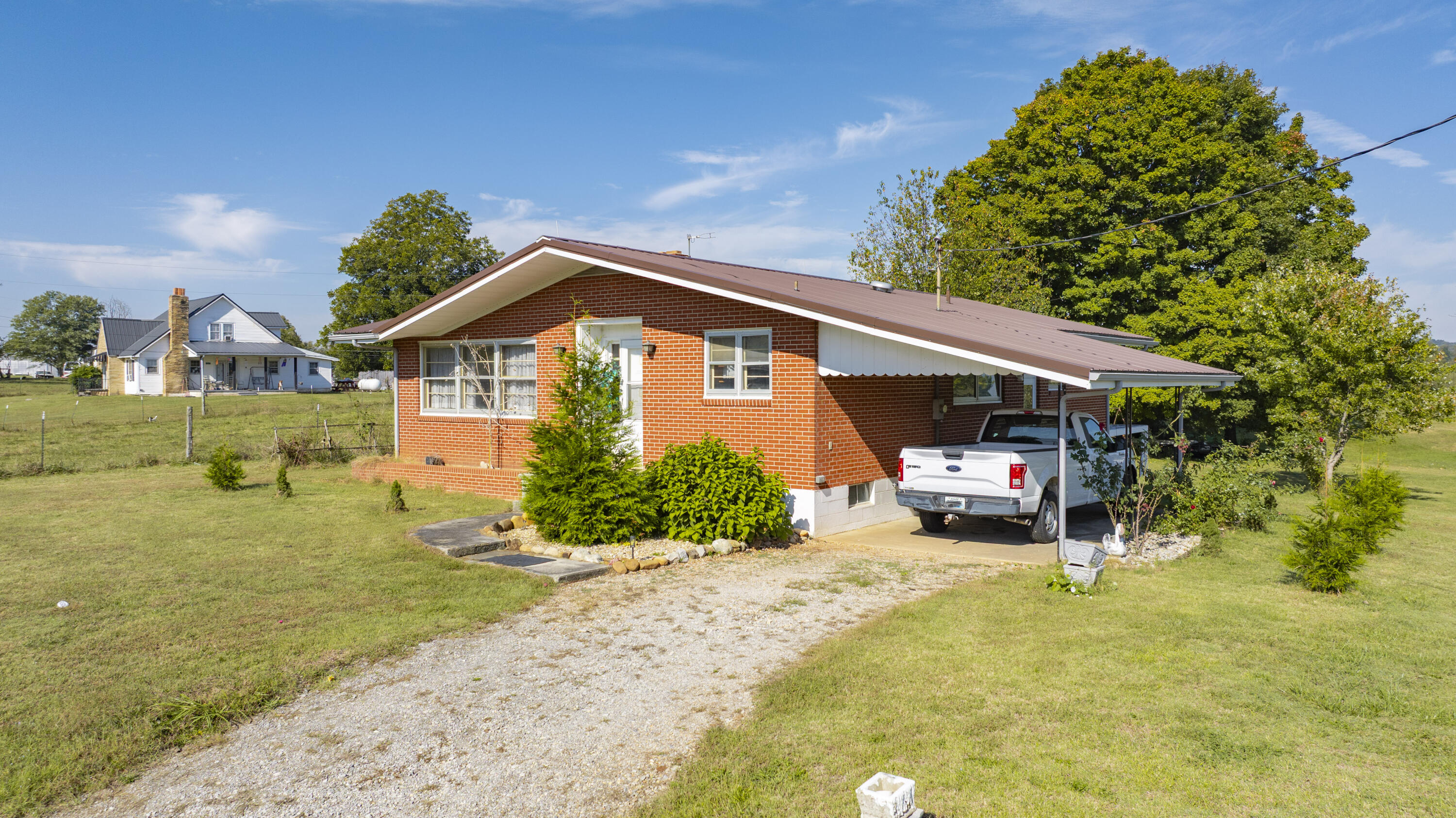 142 Highway 3284 Property Photo 22