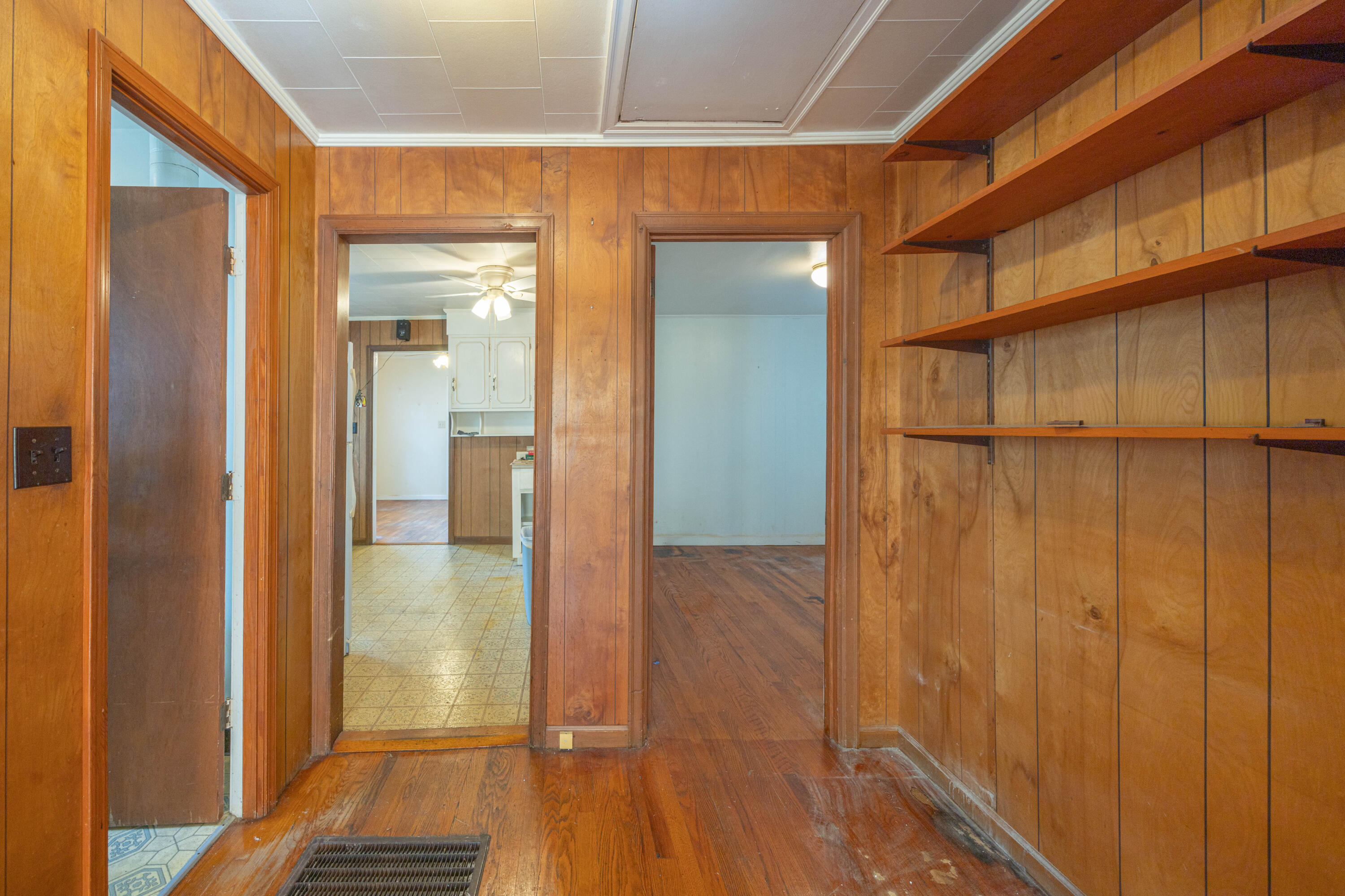 1709 Hinton Street Property Photo 10