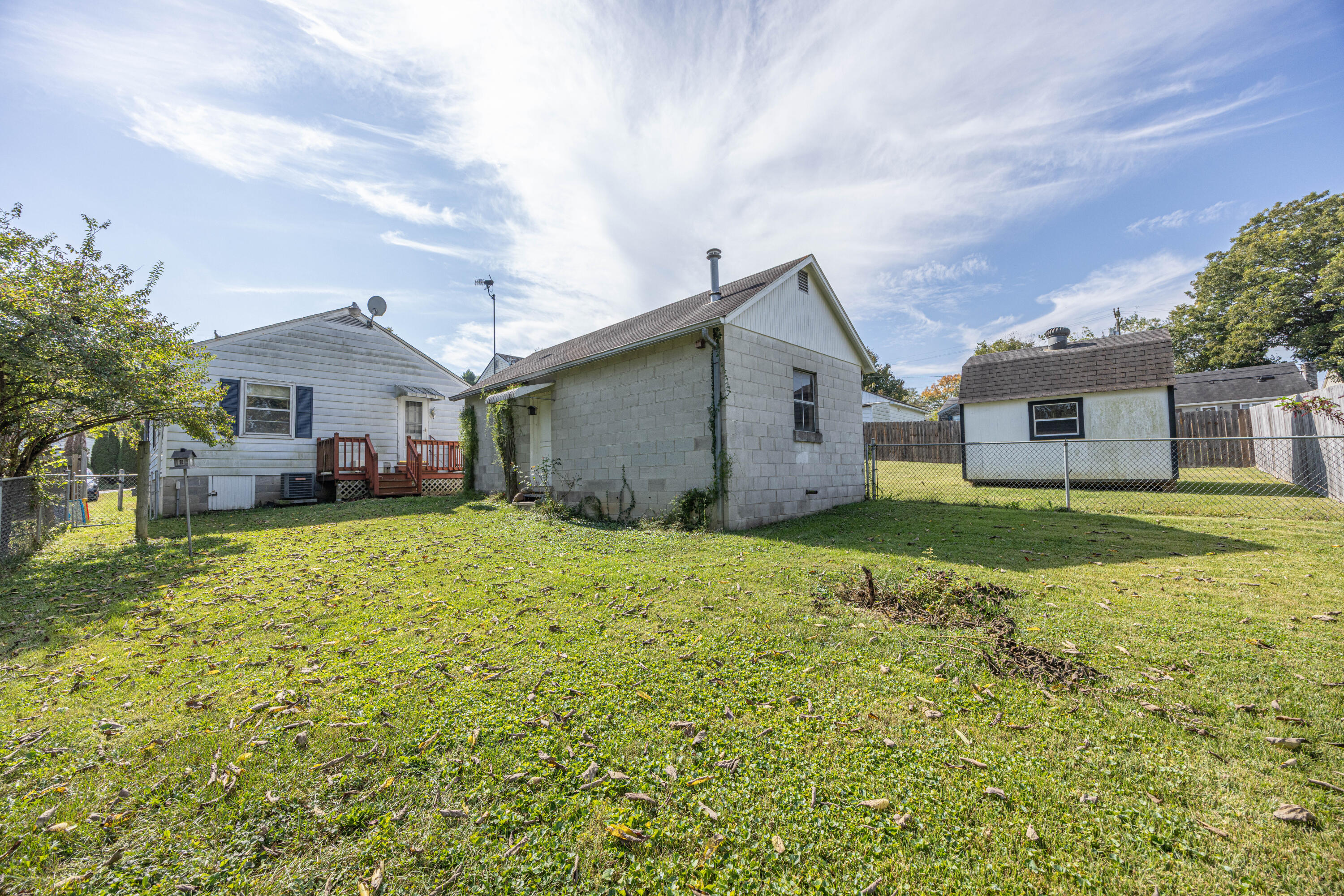 1709 Hinton Street Property Photo 20