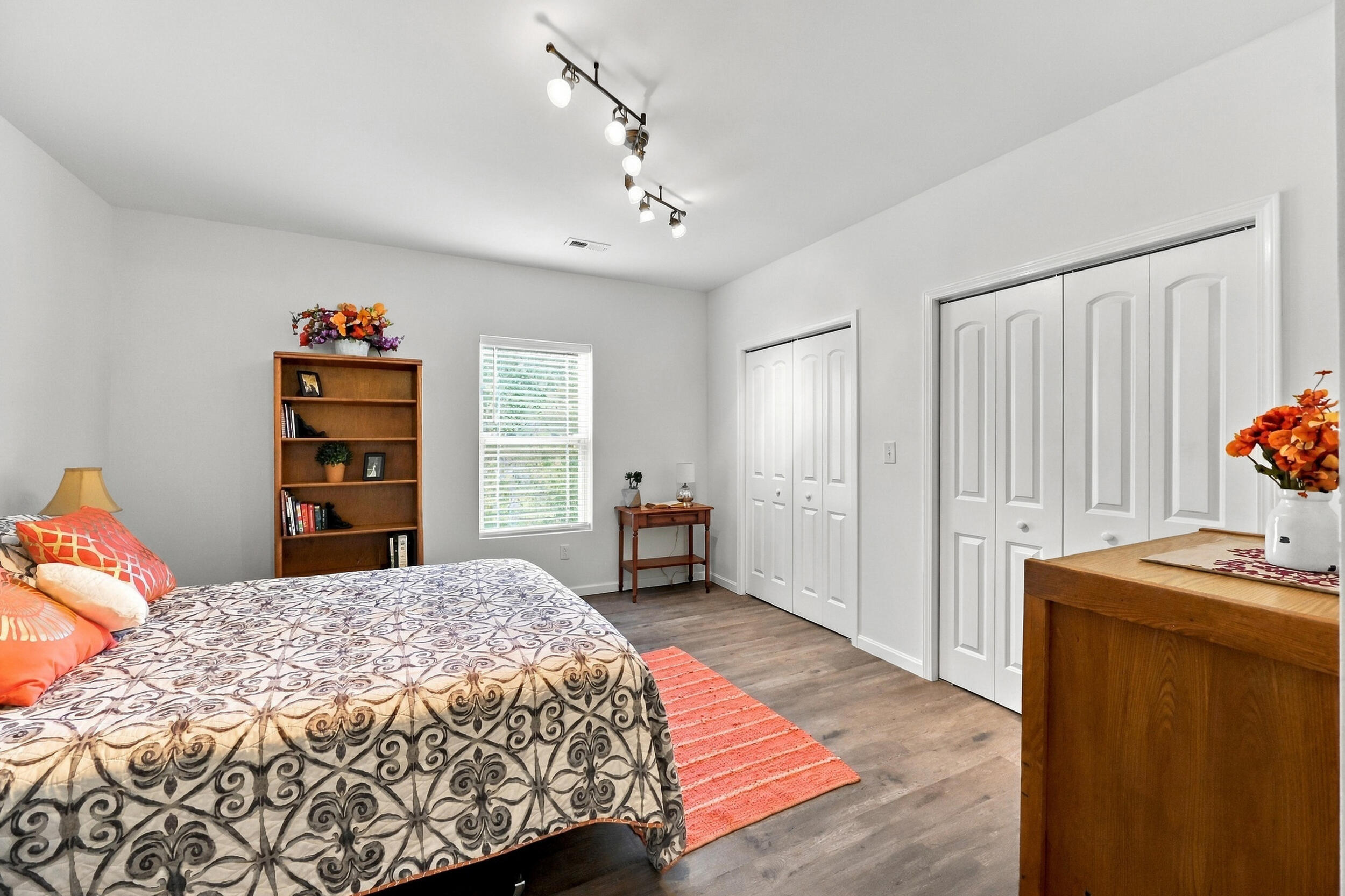199 Westwoods Drive Property Photo 38