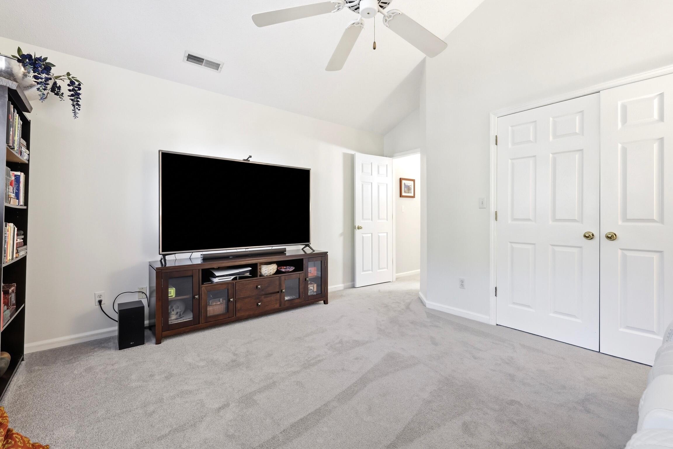 247 Lake Pointe Drive Property Photo 38
