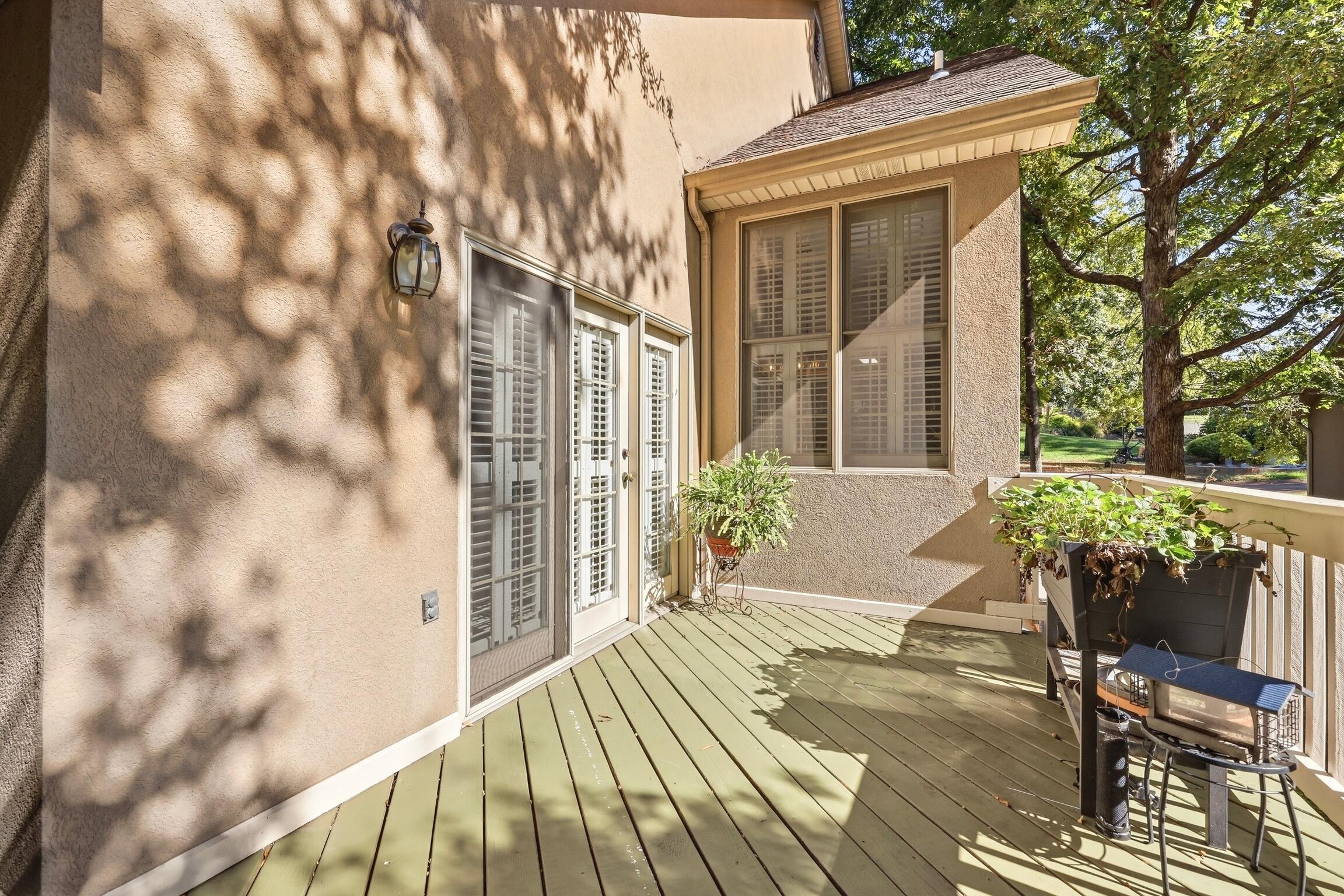 247 Lake Pointe Drive Property Photo 43