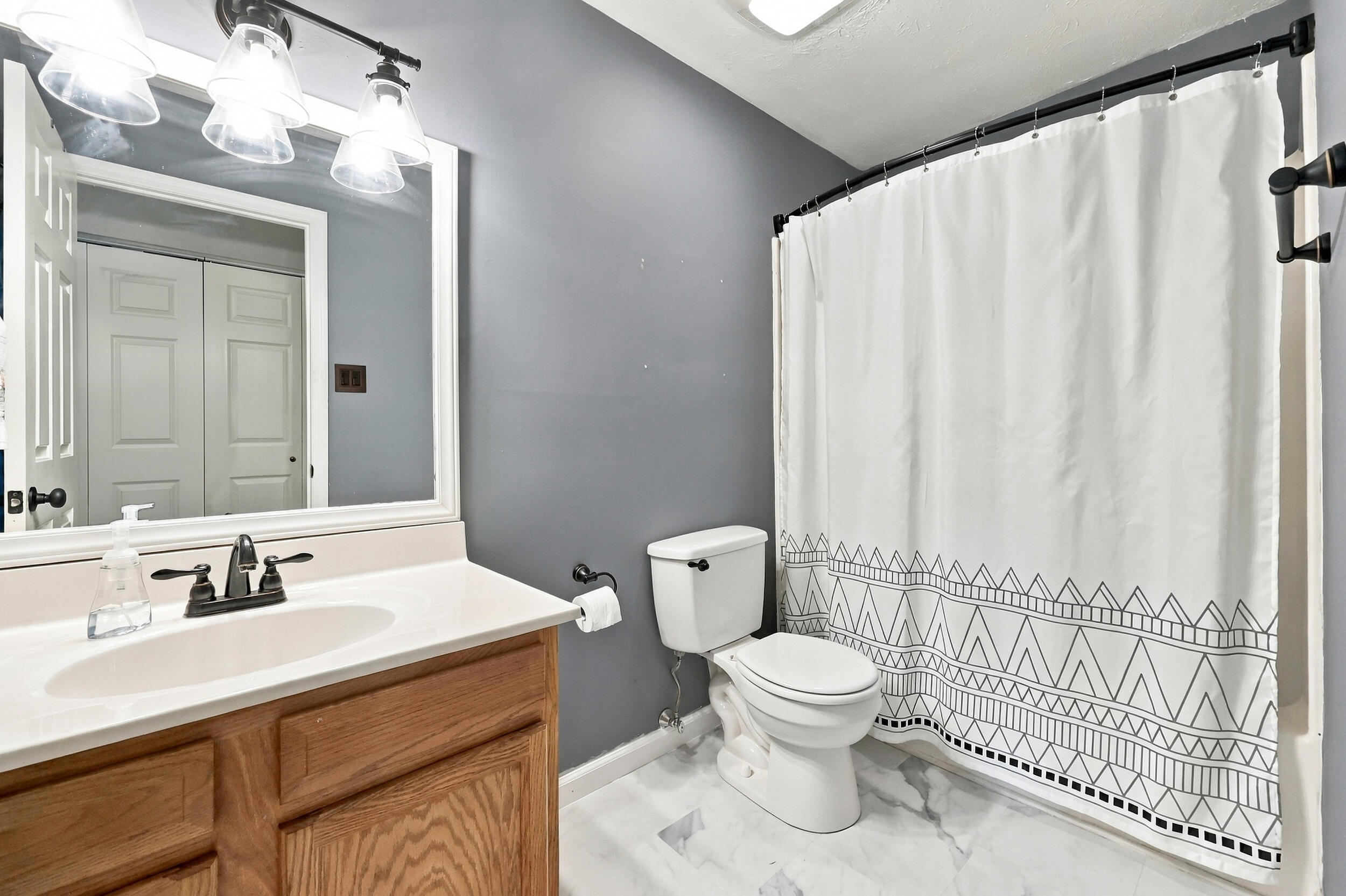 107 Hutchins Drive Property Photo 24