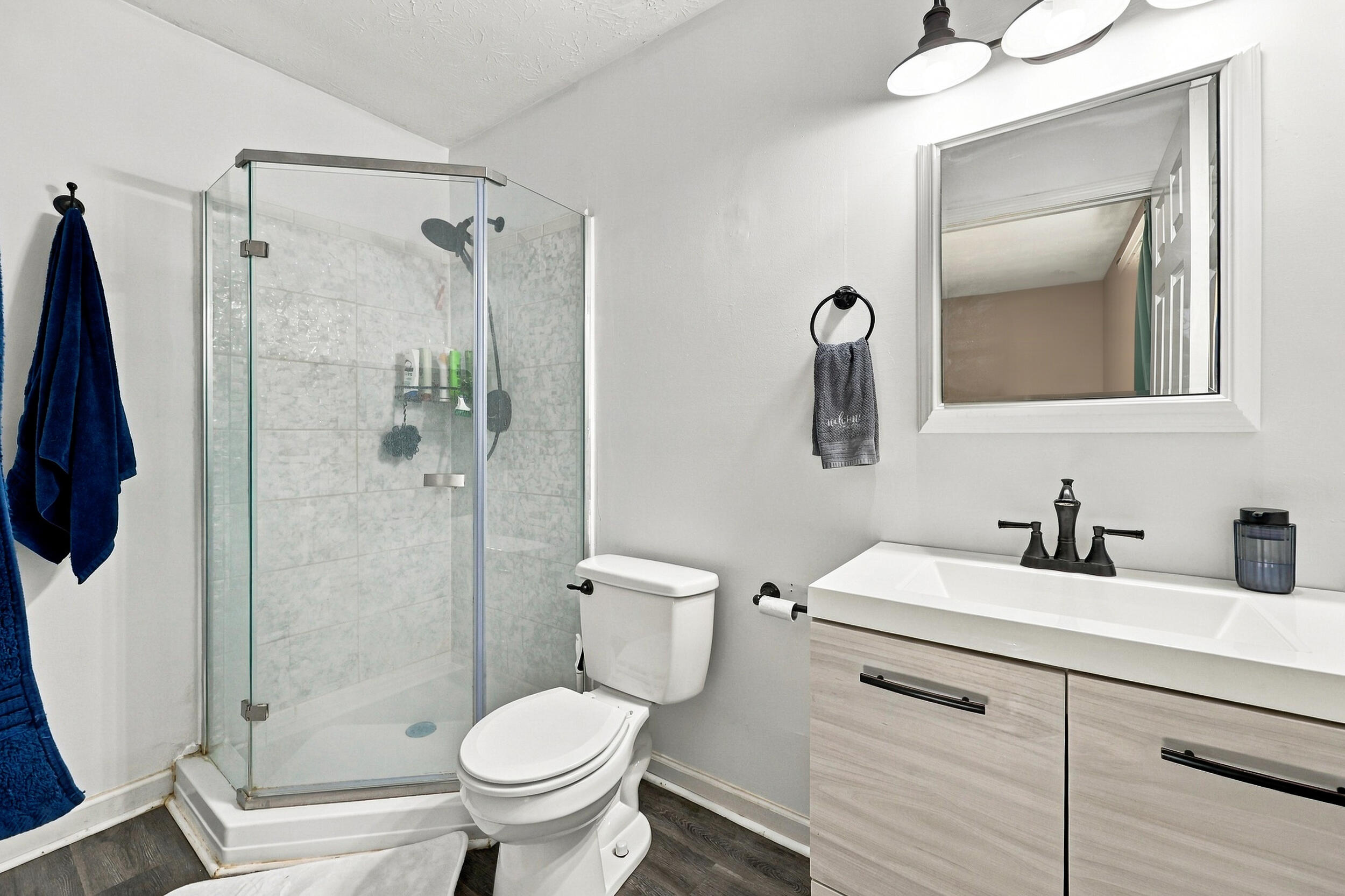 107 Hutchins Drive Property Photo 27