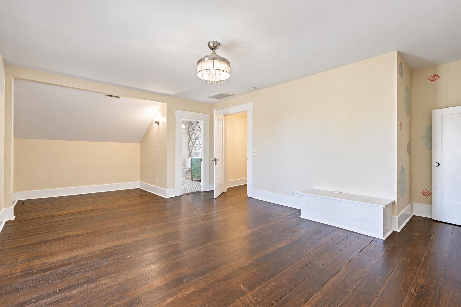 765 Beaumont Avenue Property Photo 46