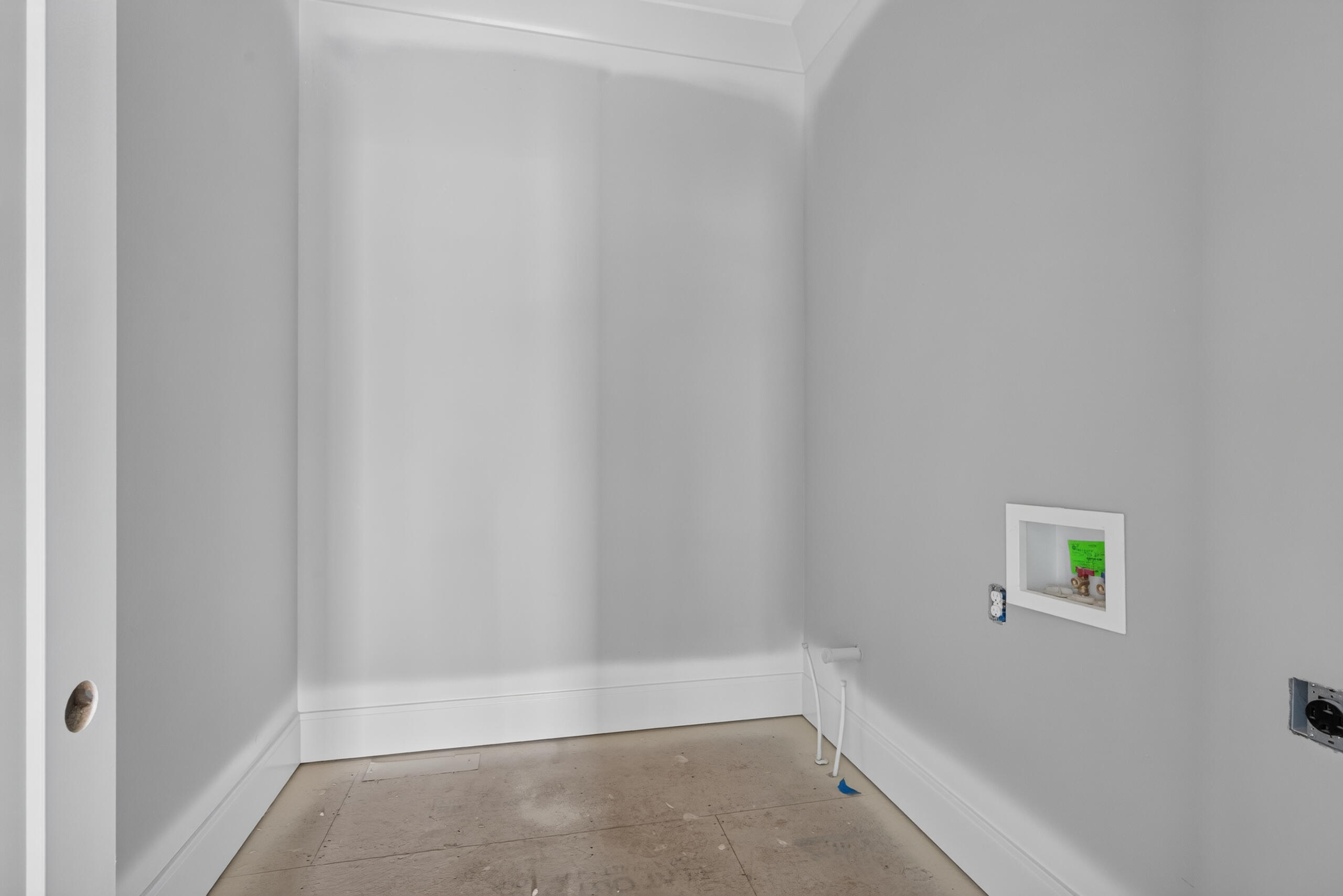 100 Ava Court Property Photo 25