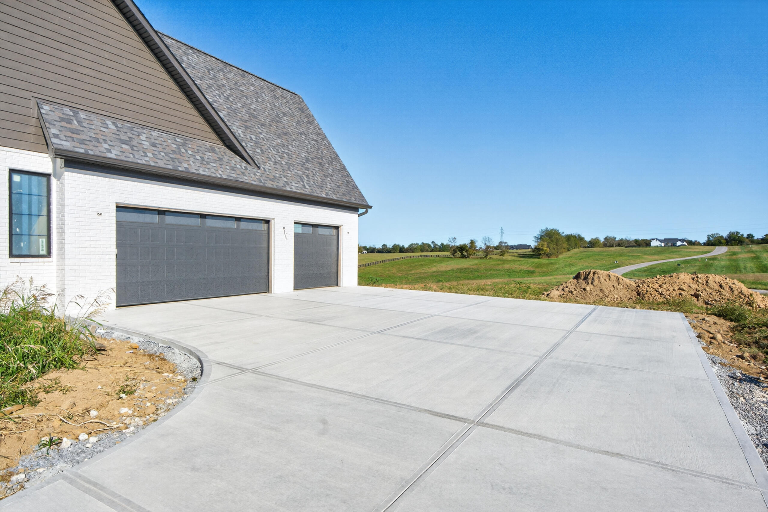 100 Ava Court Property Photo 32