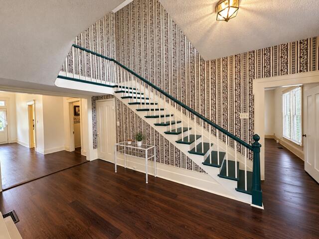 375 White Lick Road Property Photo 6