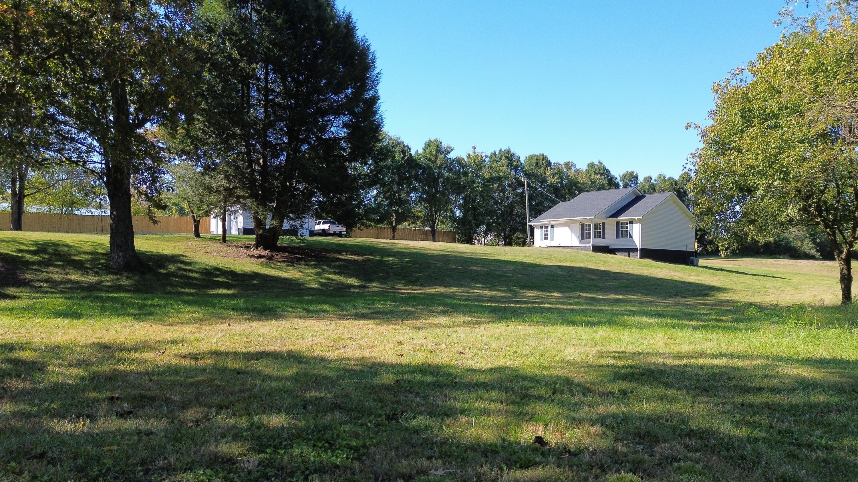 220 Moore Hill Avenue Property Photo 2