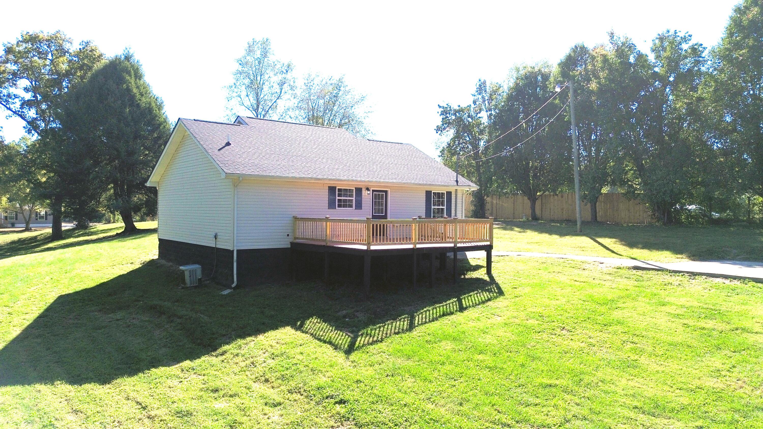 220 Moore Hill Avenue Property Photo 7