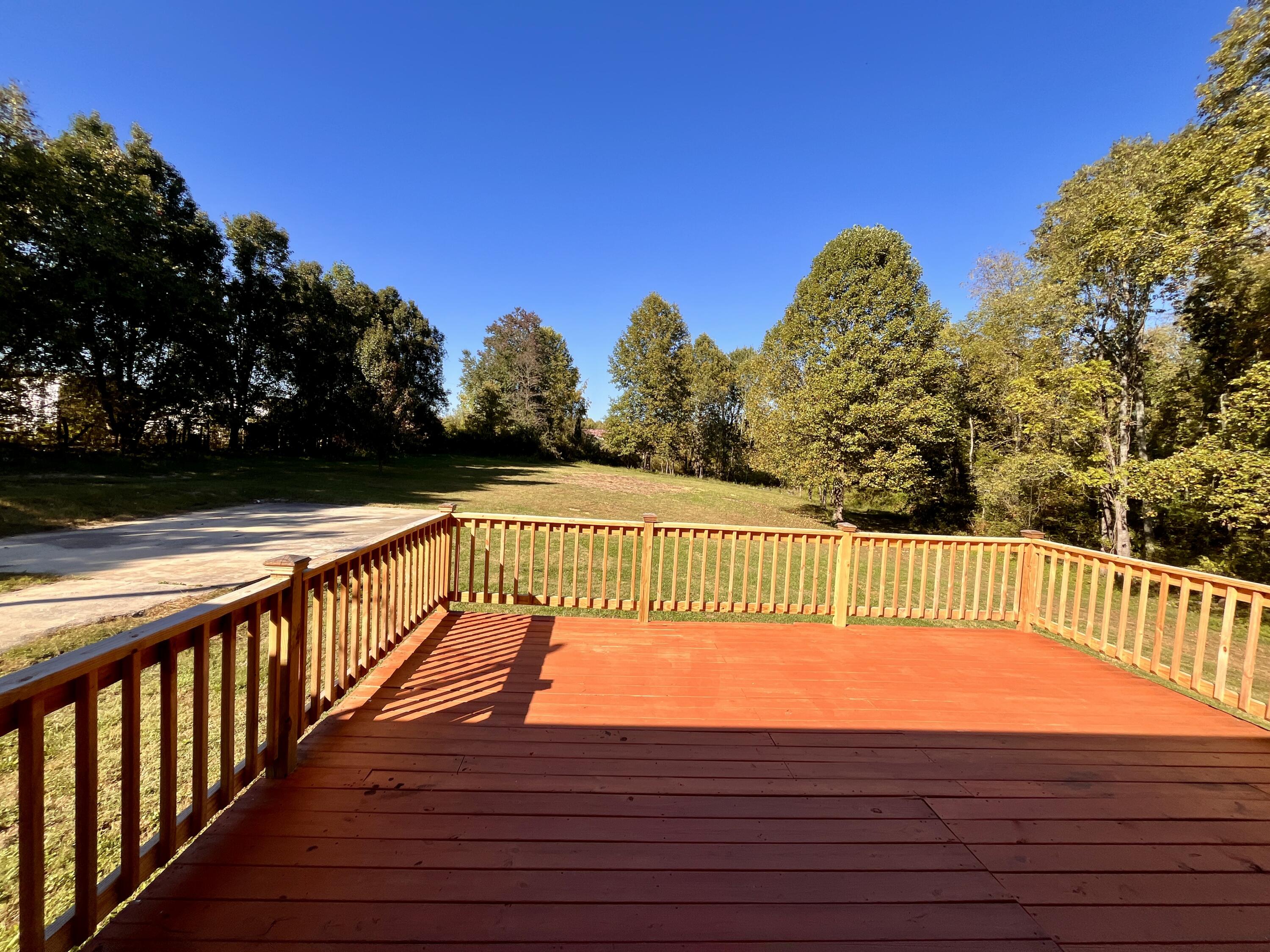 220 Moore Hill Avenue Property Photo 34