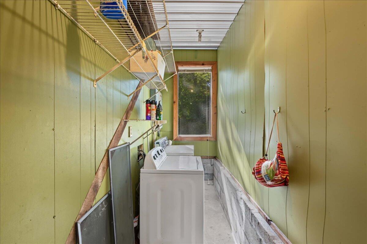 2436 Bridgeport Benson Road Property Photo 21