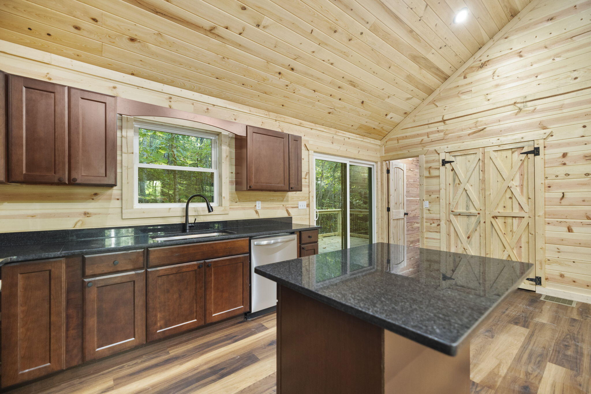 120 Eureka Road Property Photo 28