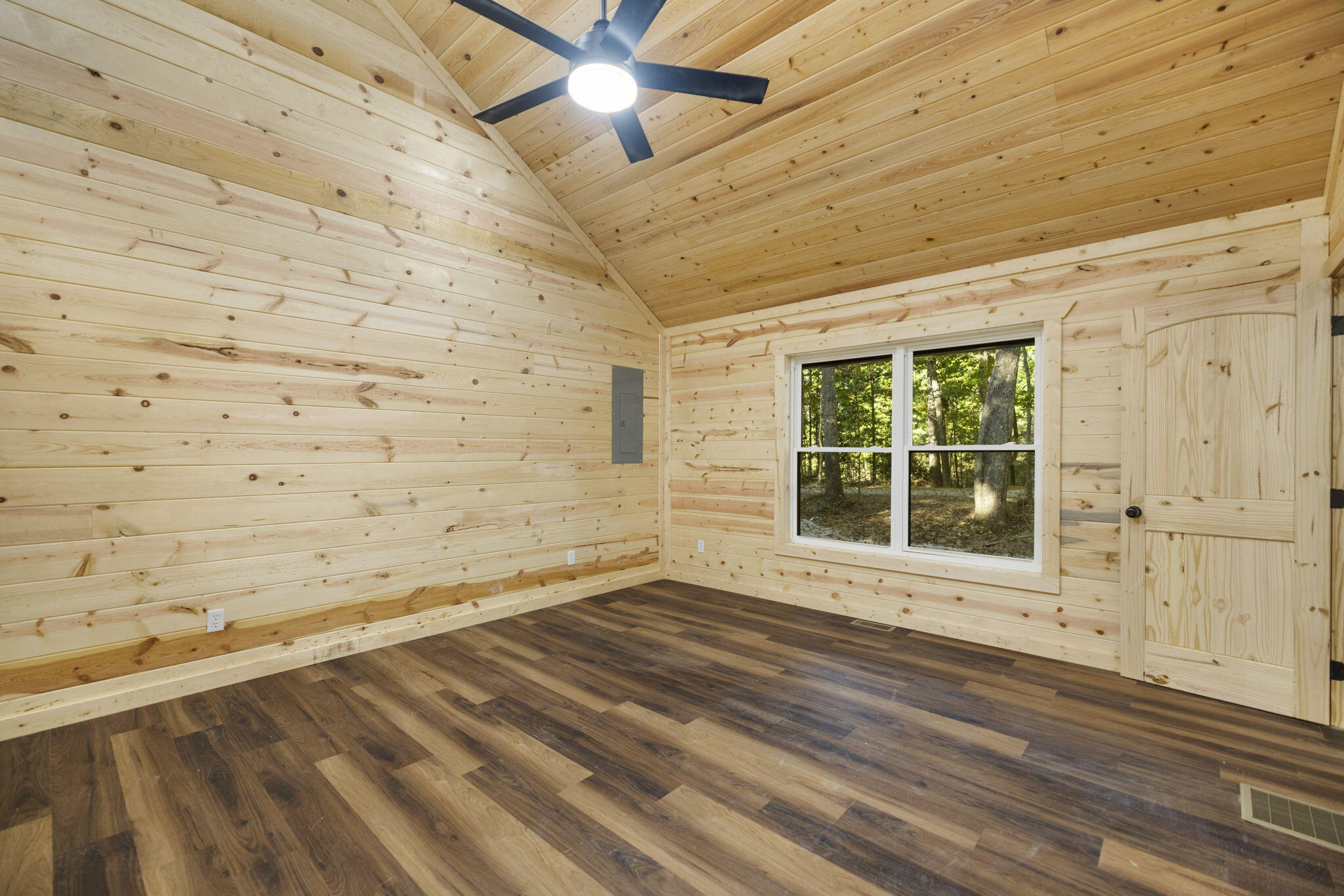 120 Eureka Road Property Photo 30