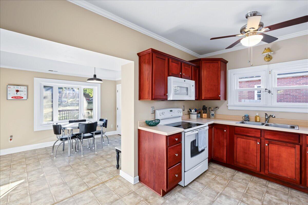 5 Graham Avenue Property Photo 23