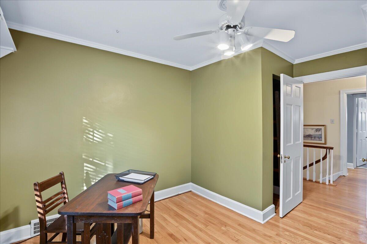 5 Graham Avenue Property Photo 34
