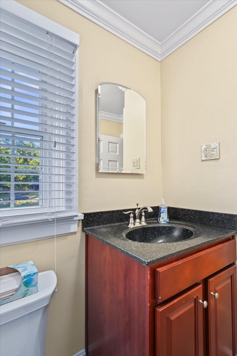 5 Graham Avenue Property Photo 38