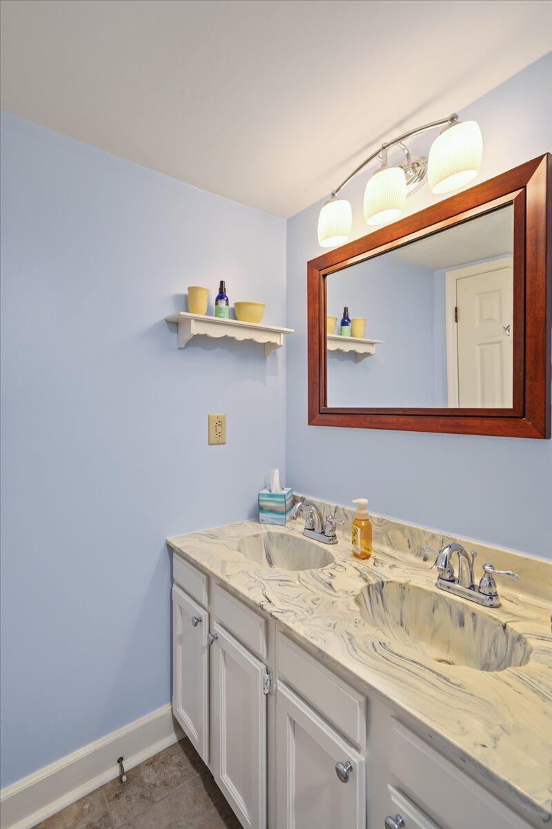 5 Graham Avenue Property Photo 42