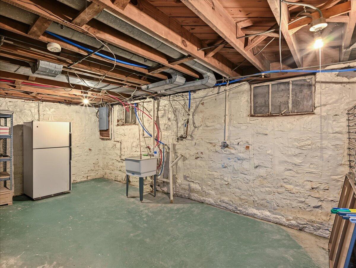 5 Graham Avenue Property Photo 47