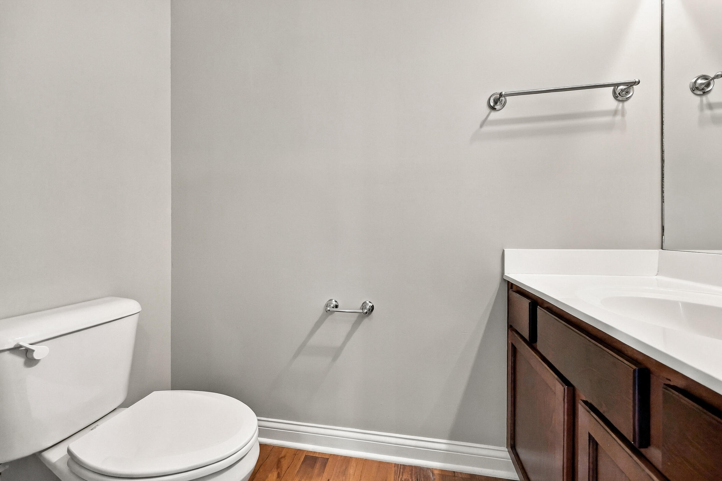 255 Towne Square Park Property Photo 14