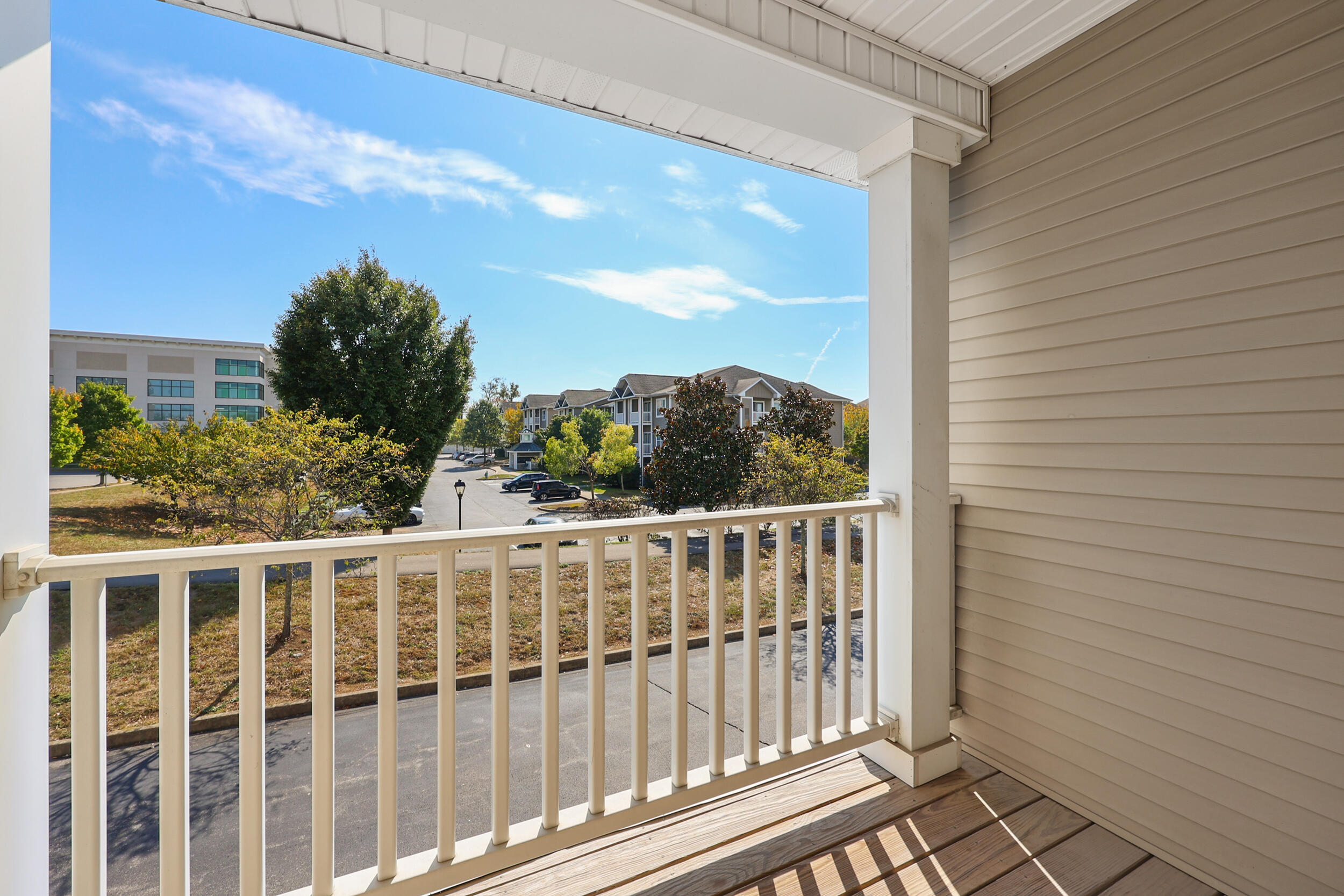 255 Towne Square Park Property Photo 25