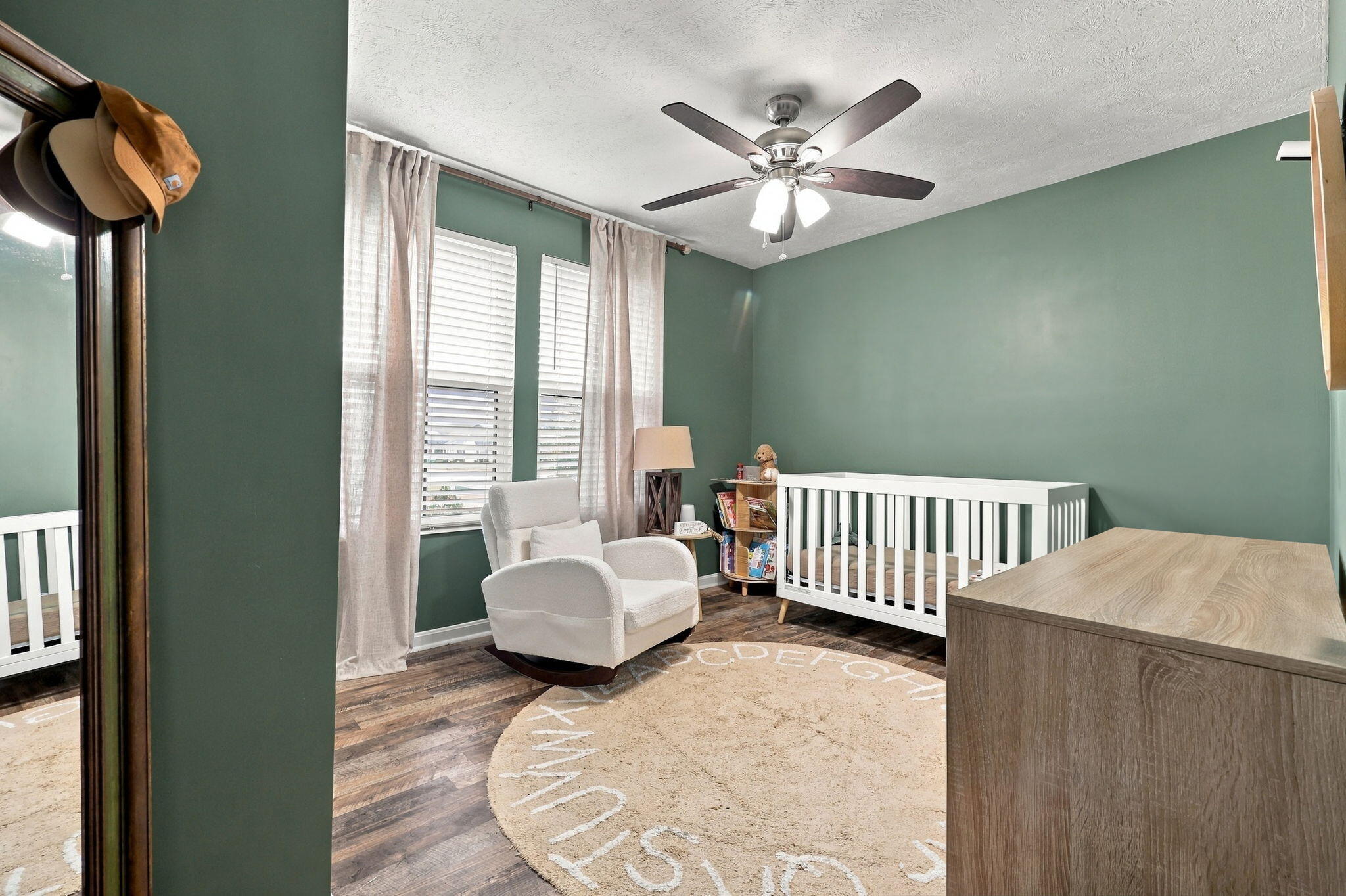 104 Red Rock Court Property Photo 3