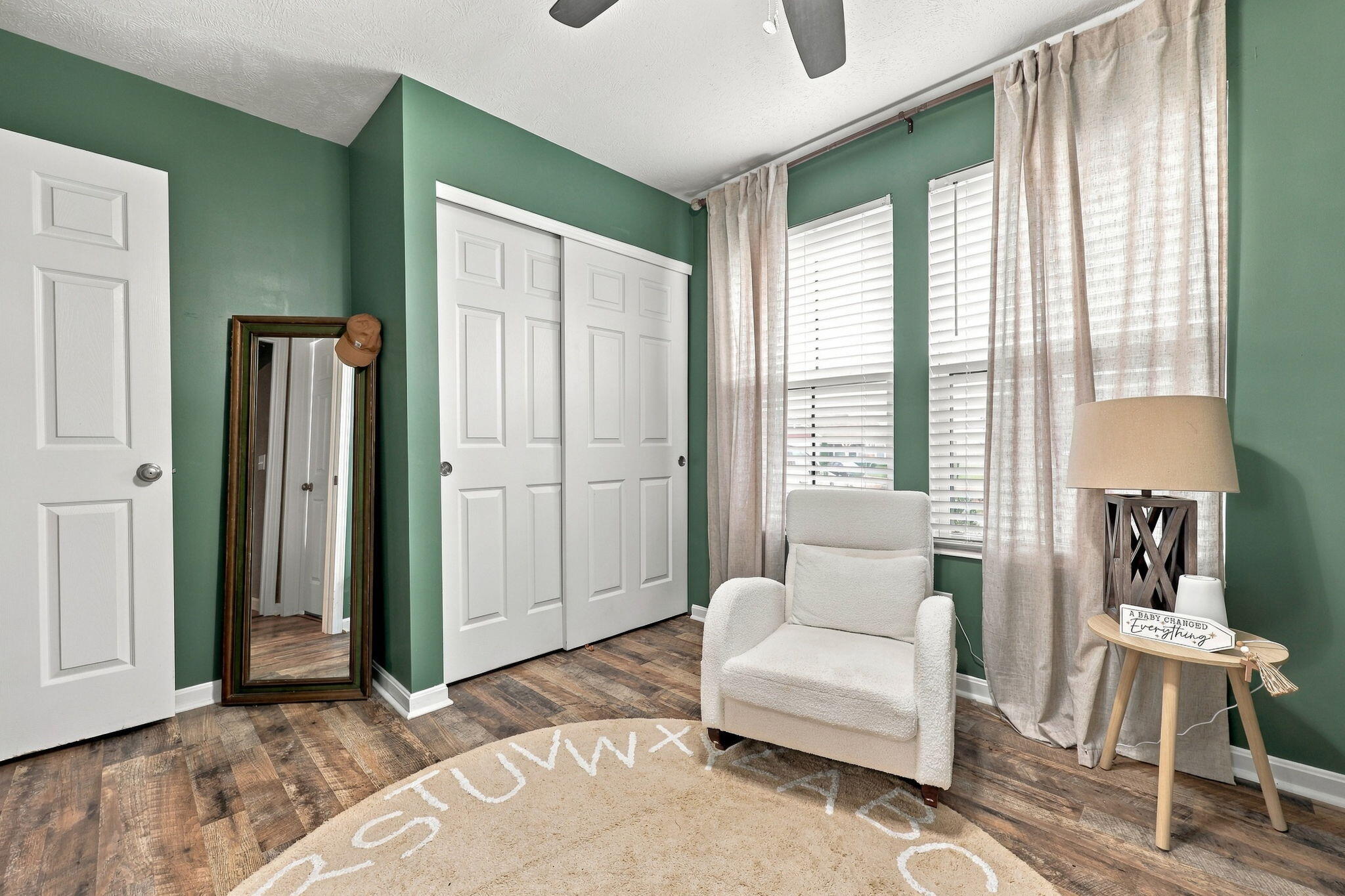 104 Red Rock Court Property Photo 4