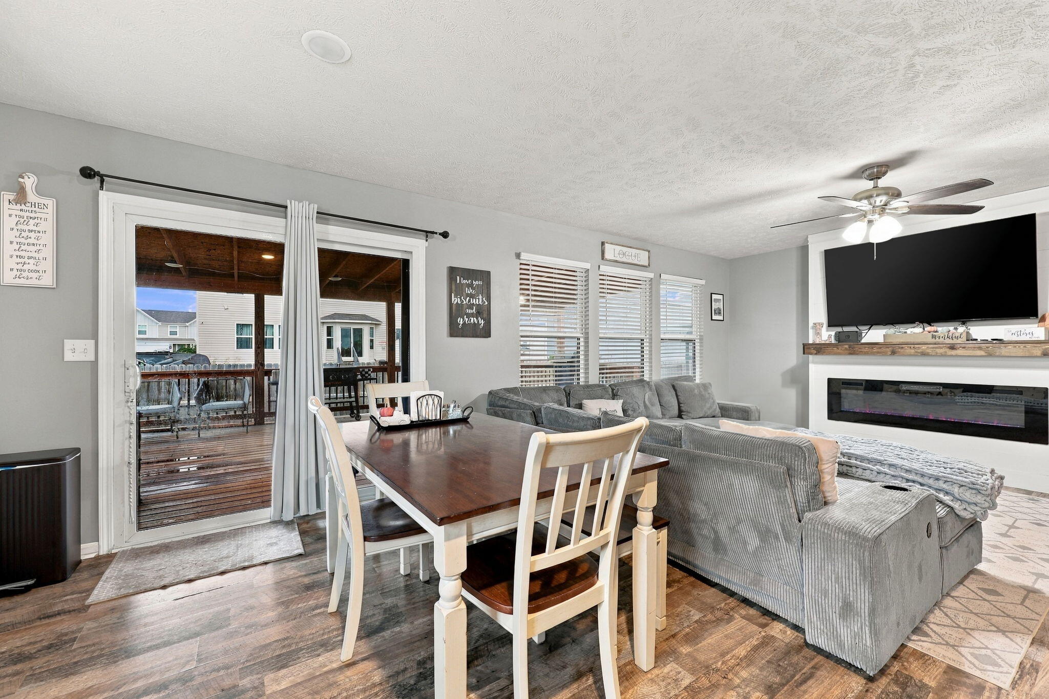 104 Red Rock Court Property Photo 11
