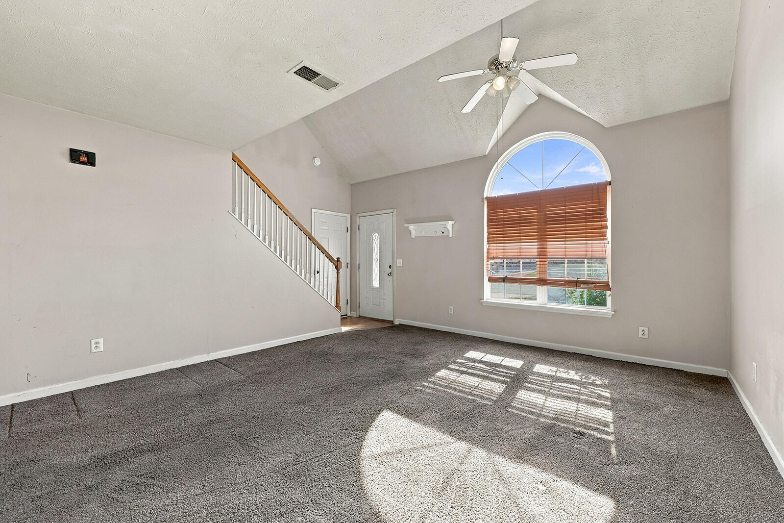 1341 Equestrian Way Property Photo 7