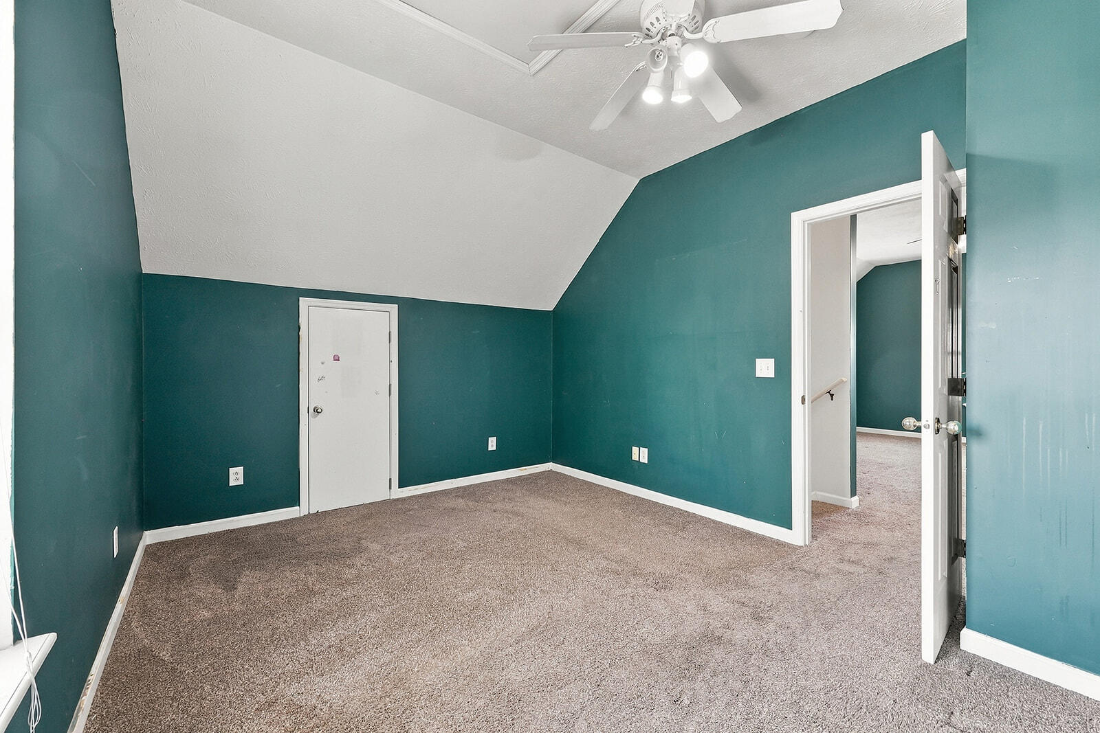 1341 Equestrian Way Property Photo 25