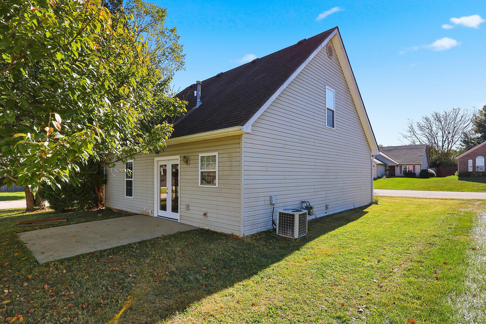 1341 Equestrian Way Property Photo 31