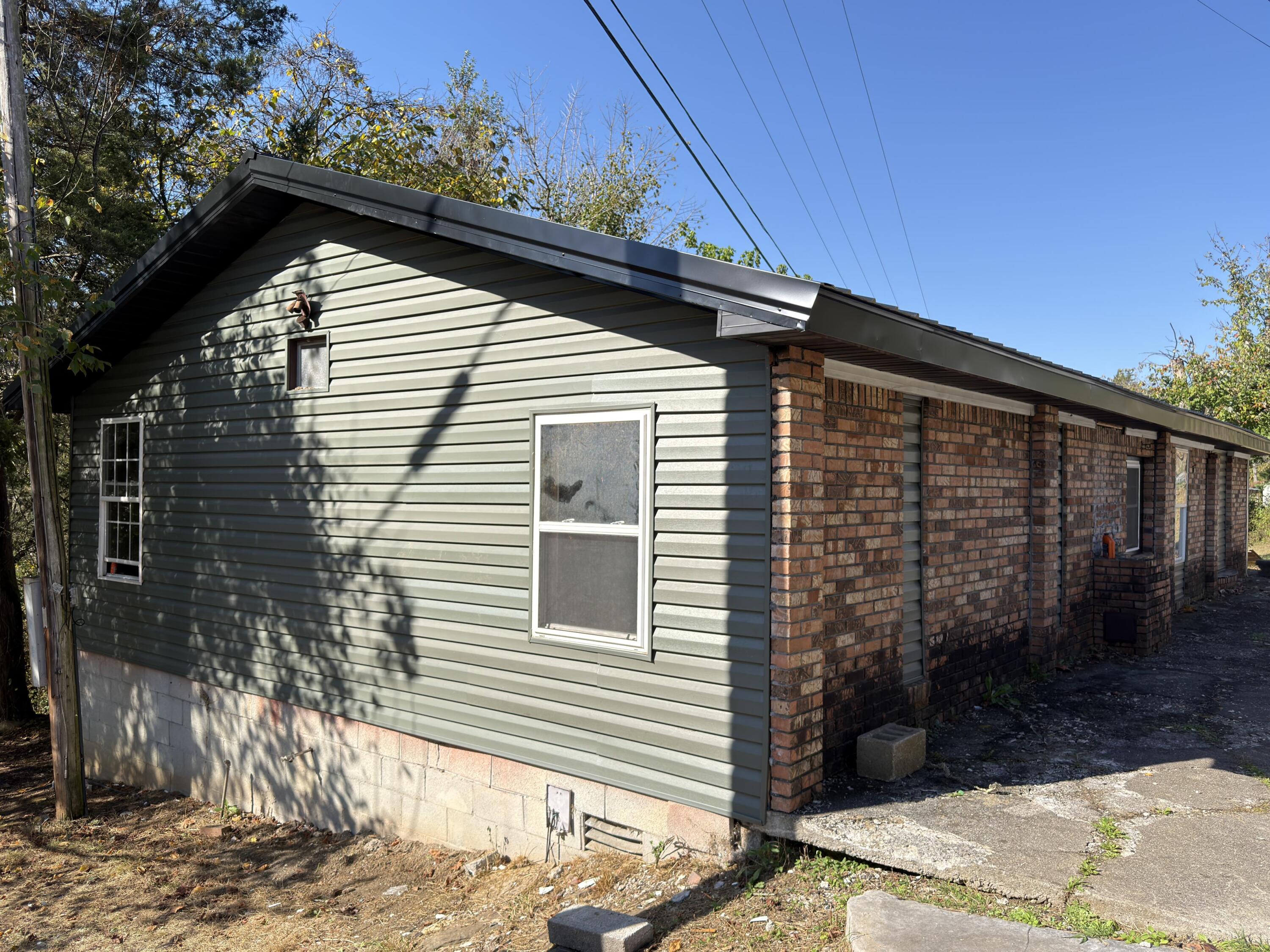 6960 Ky-776 Property Photo 2