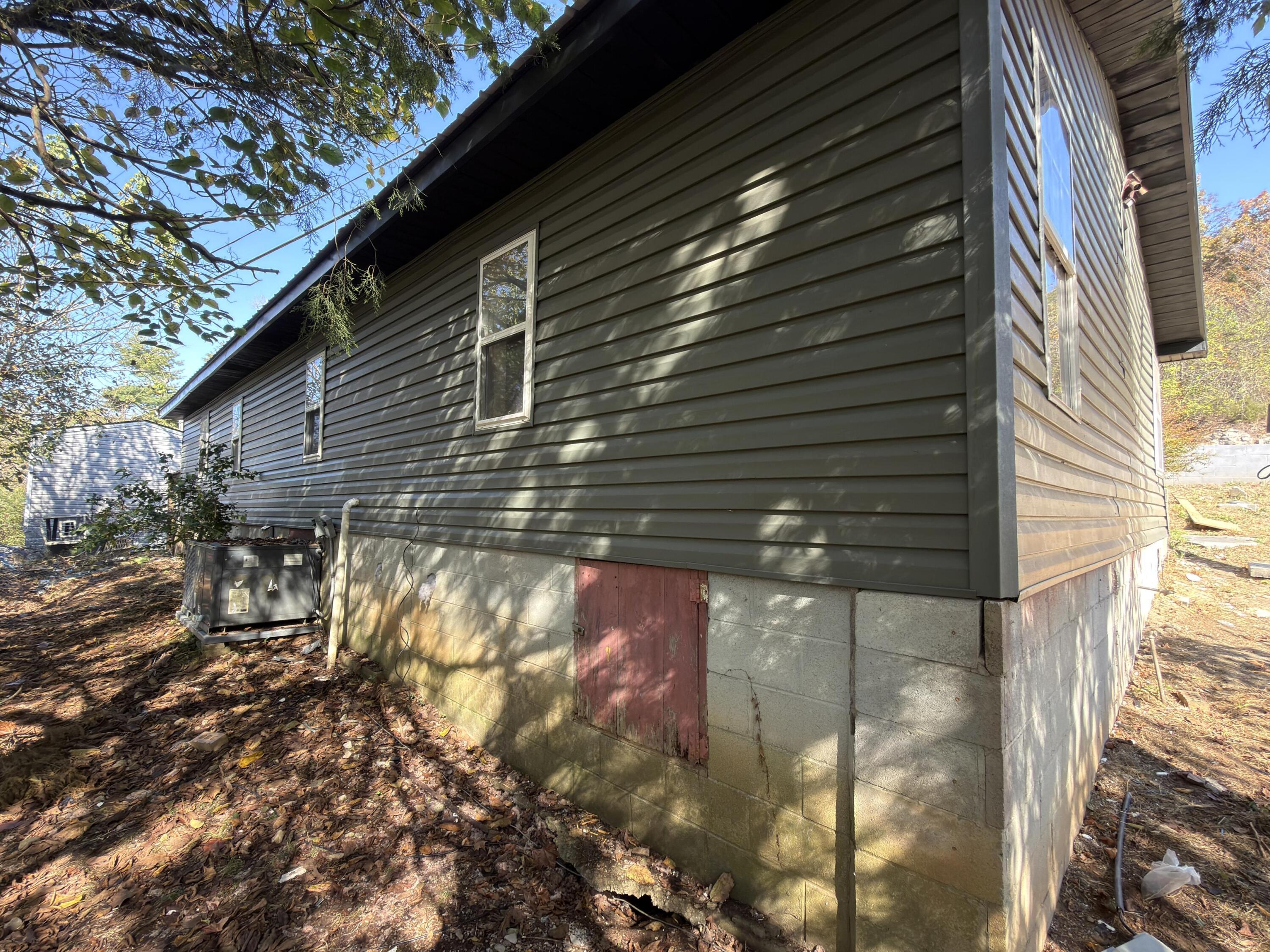 6960 Ky-776 Property Photo 12