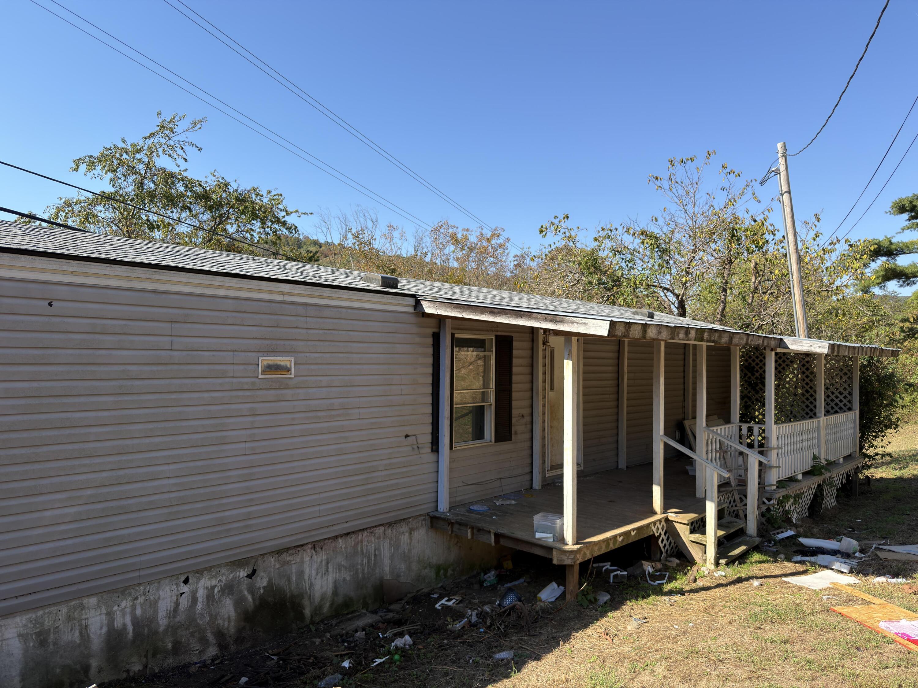 6960 Ky-776 Property Photo 25