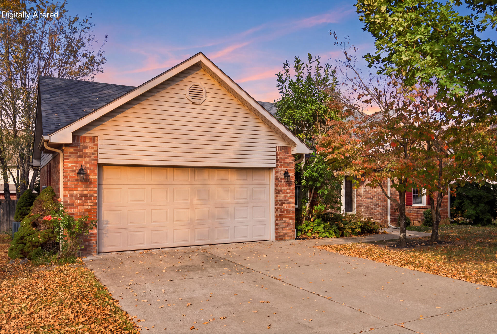 131 Sturbridge Drive Property Photo 1
